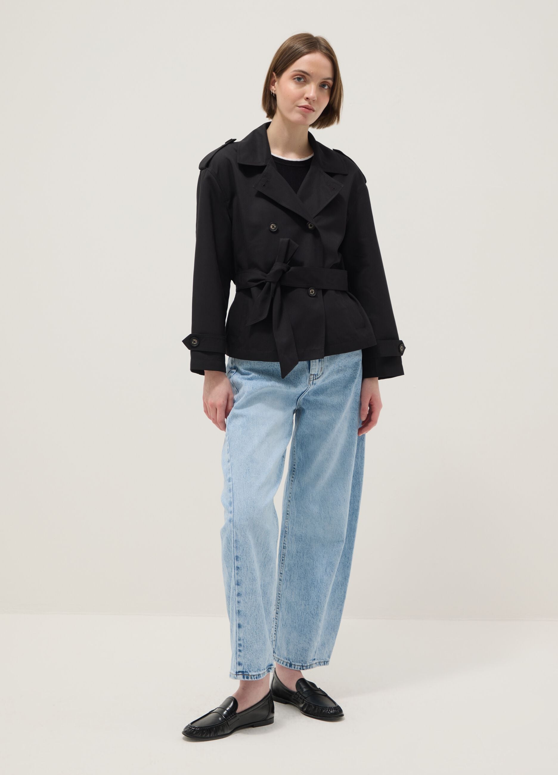 Black double-breasted lightweight jacket regular fit with belt