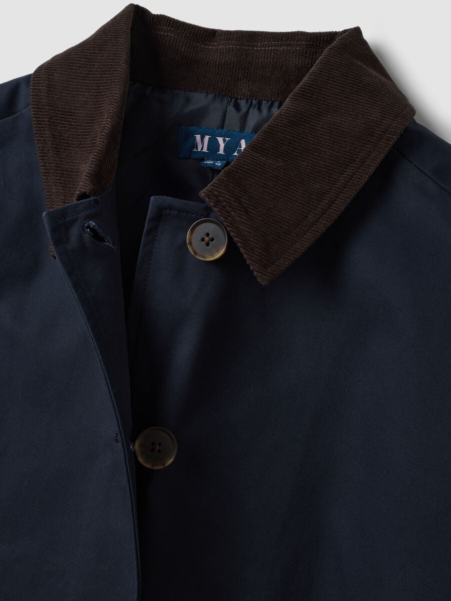 Blue pure cotton jacket with contrasting collar, regular fit_1