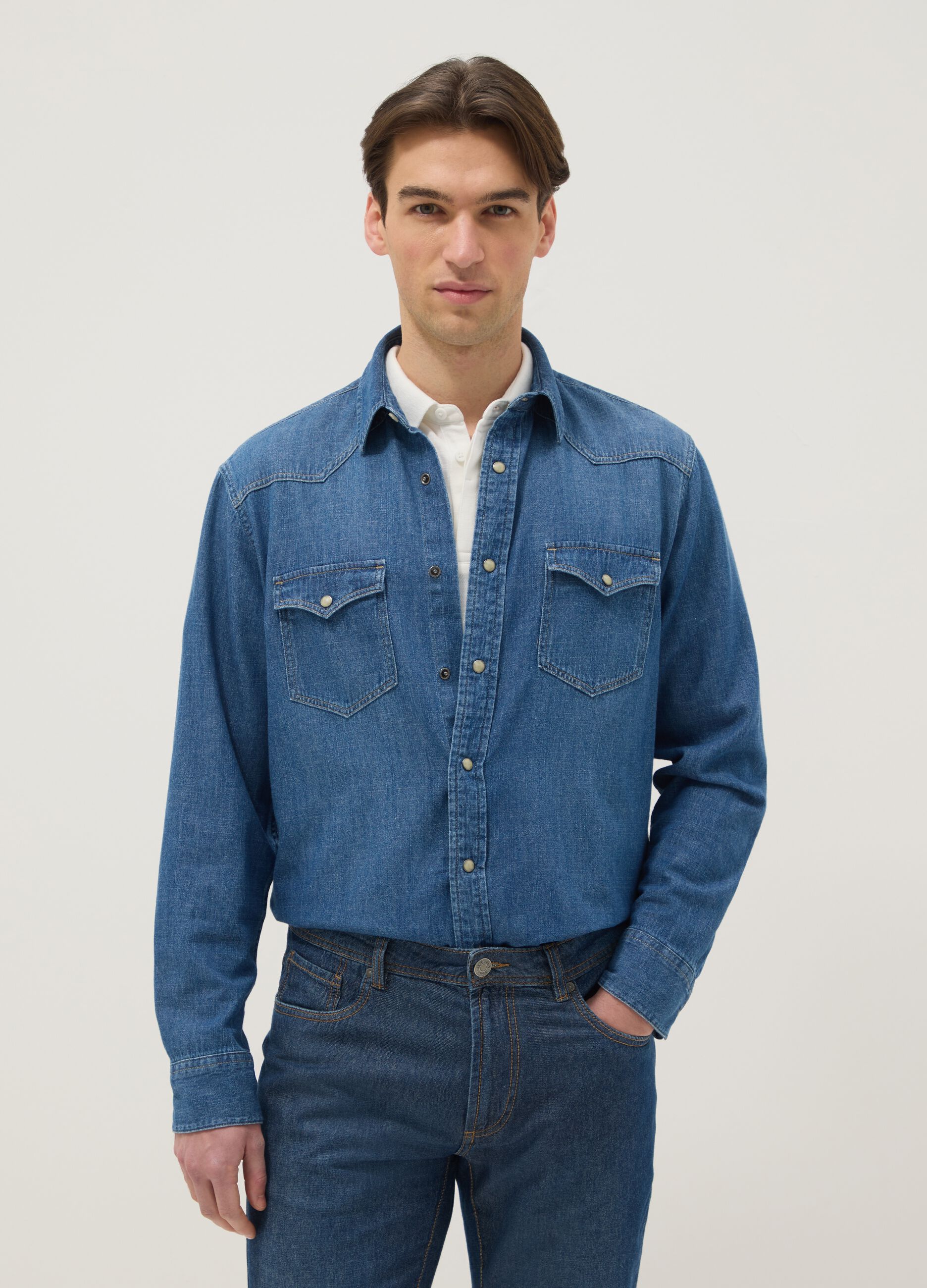 Blue denim regular fit pure cotton shirt with pockets