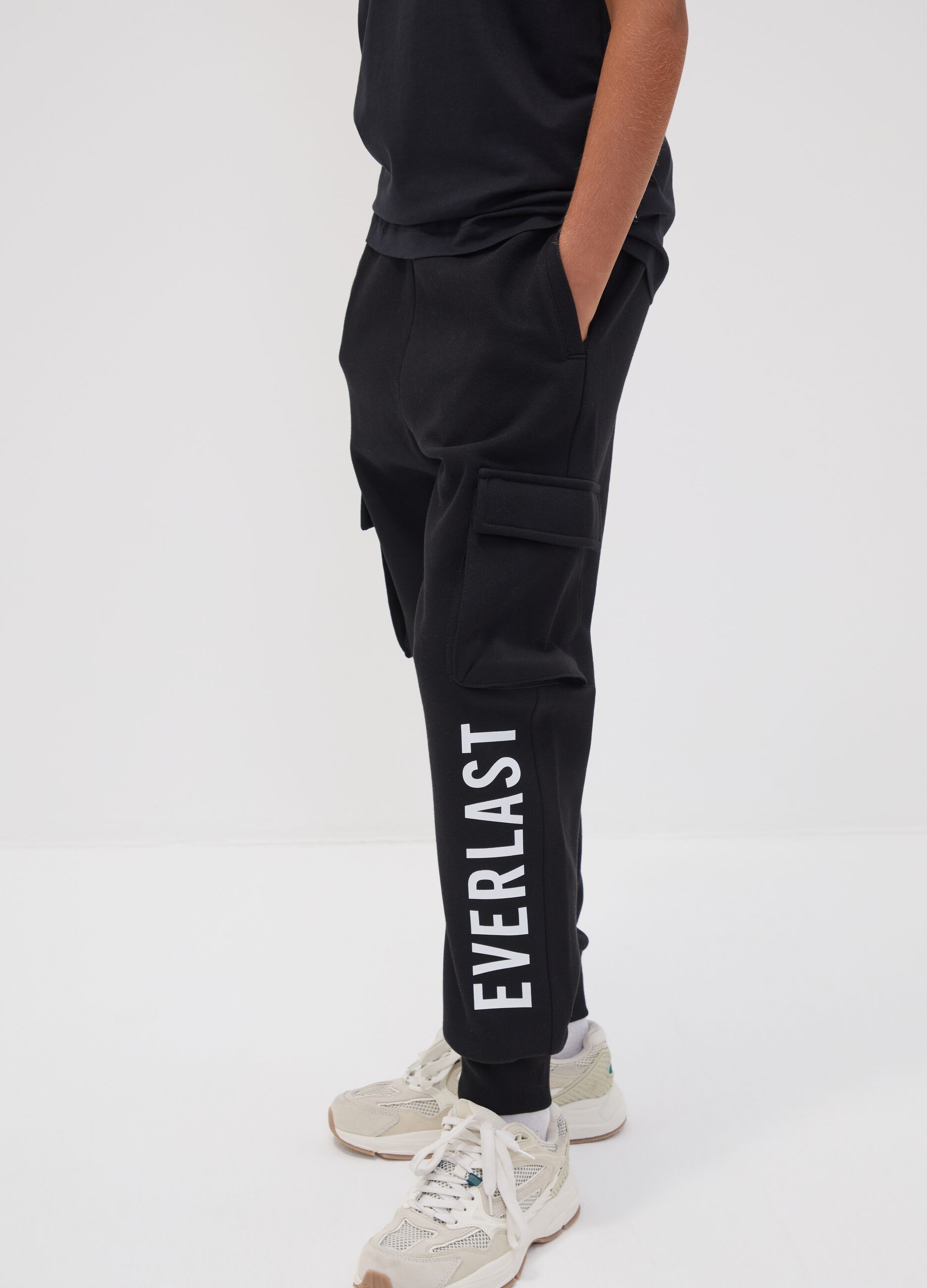 Black cotton-blend joggers with cargo pockets for boys