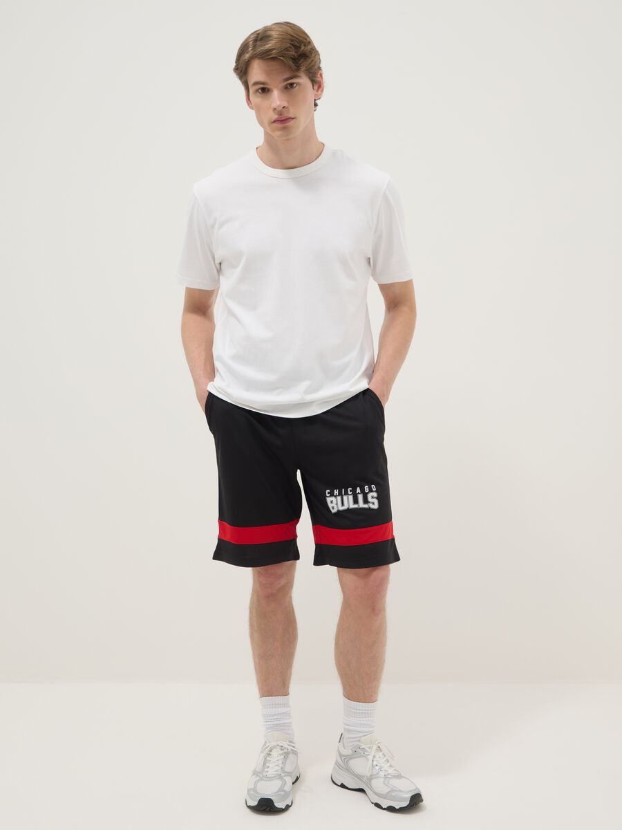 Multicolour pure cotton shorts with Chicago Bulls logo_0