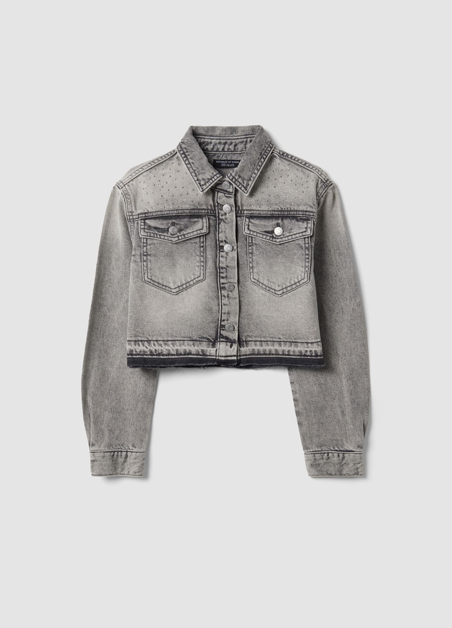 Short grey pure cotton shirt with studs for girls
