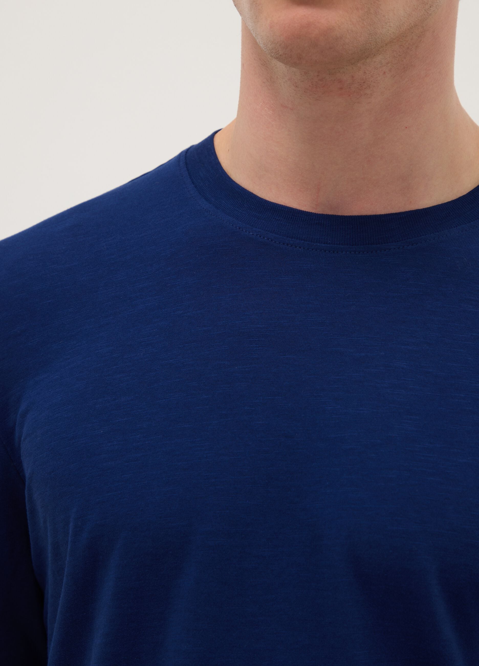 Blue long-sleeve T-shirt in pure cotton, regular fit