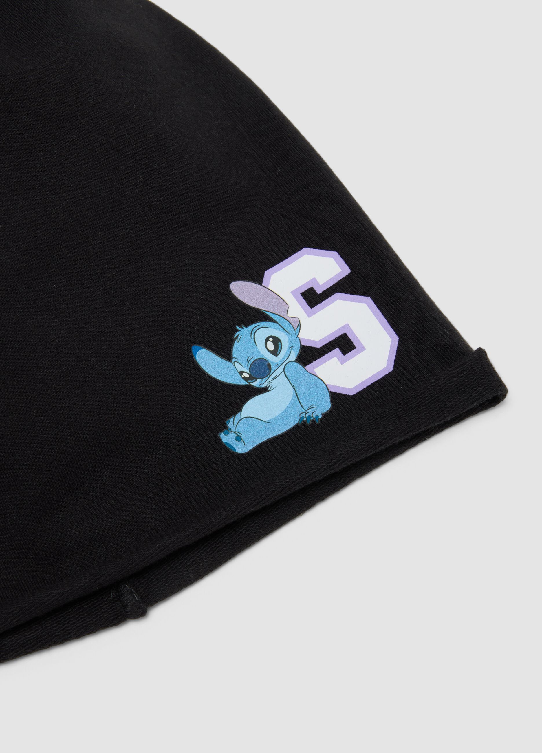 Girls&rsquo; black stretch cotton jersey hat with Lilo & Stitch print