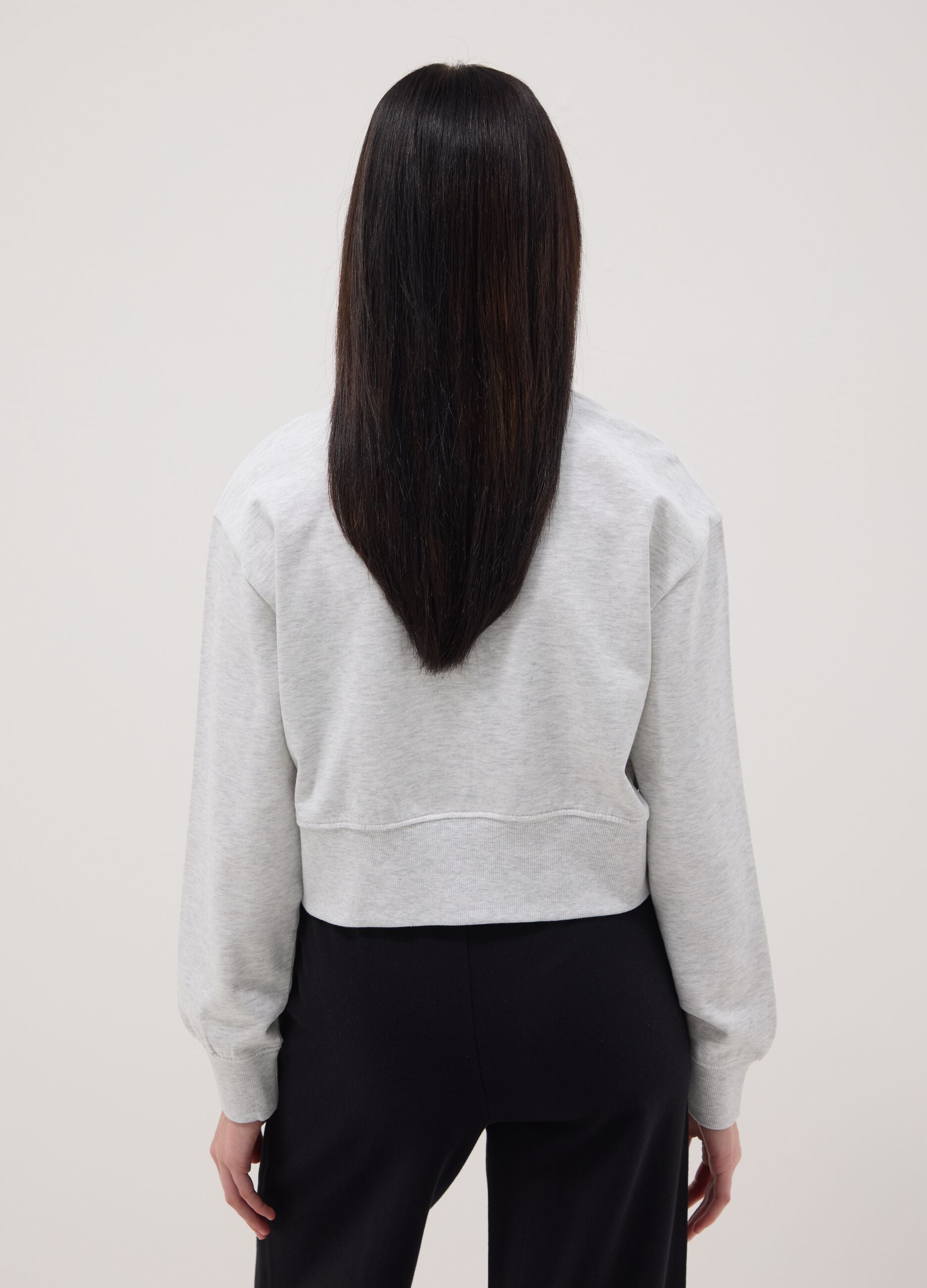 Grey pure cotton sweatshirt regular fit for girls