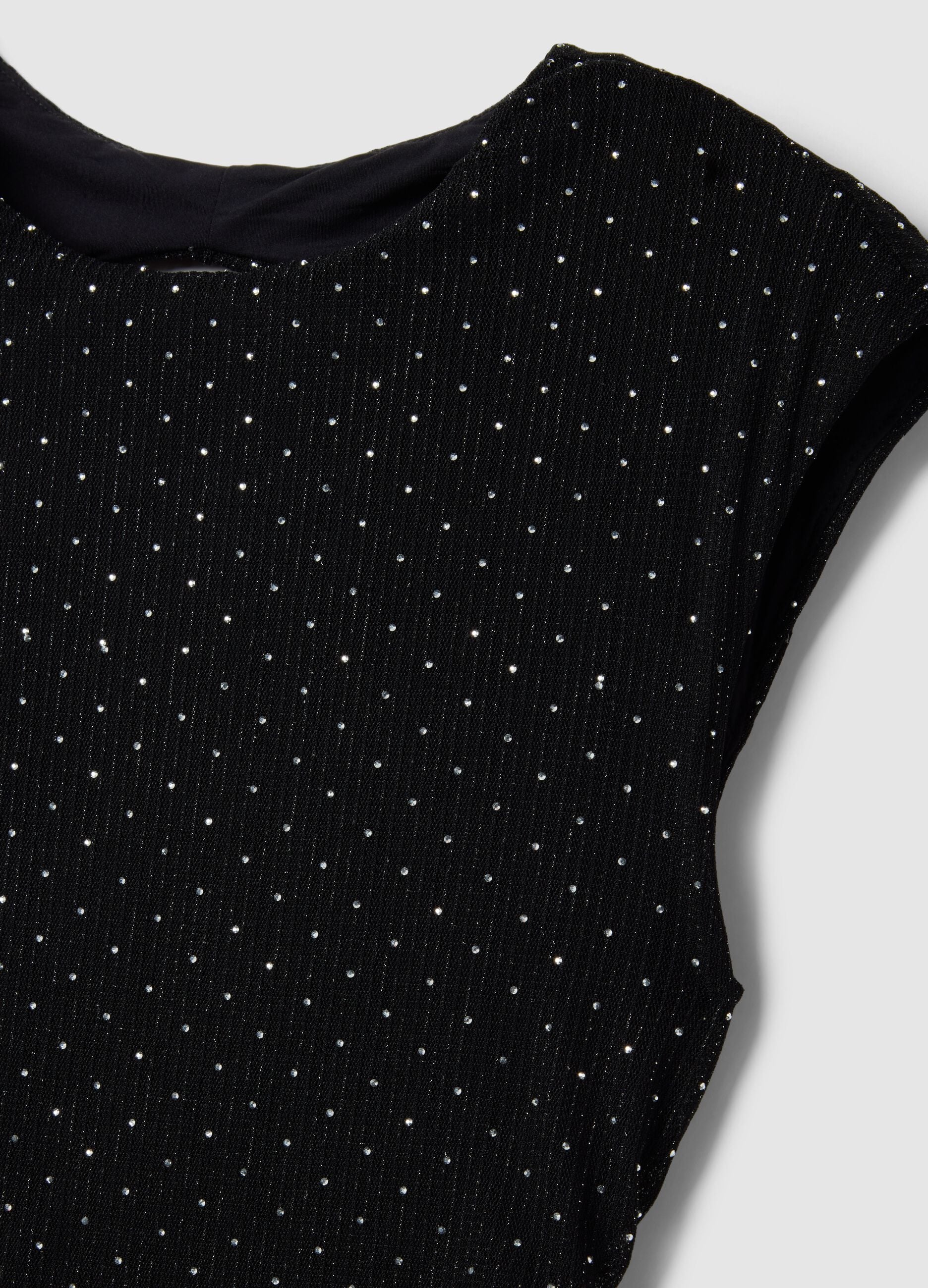 Black sleeveless top regular fit with back open and rhinestones