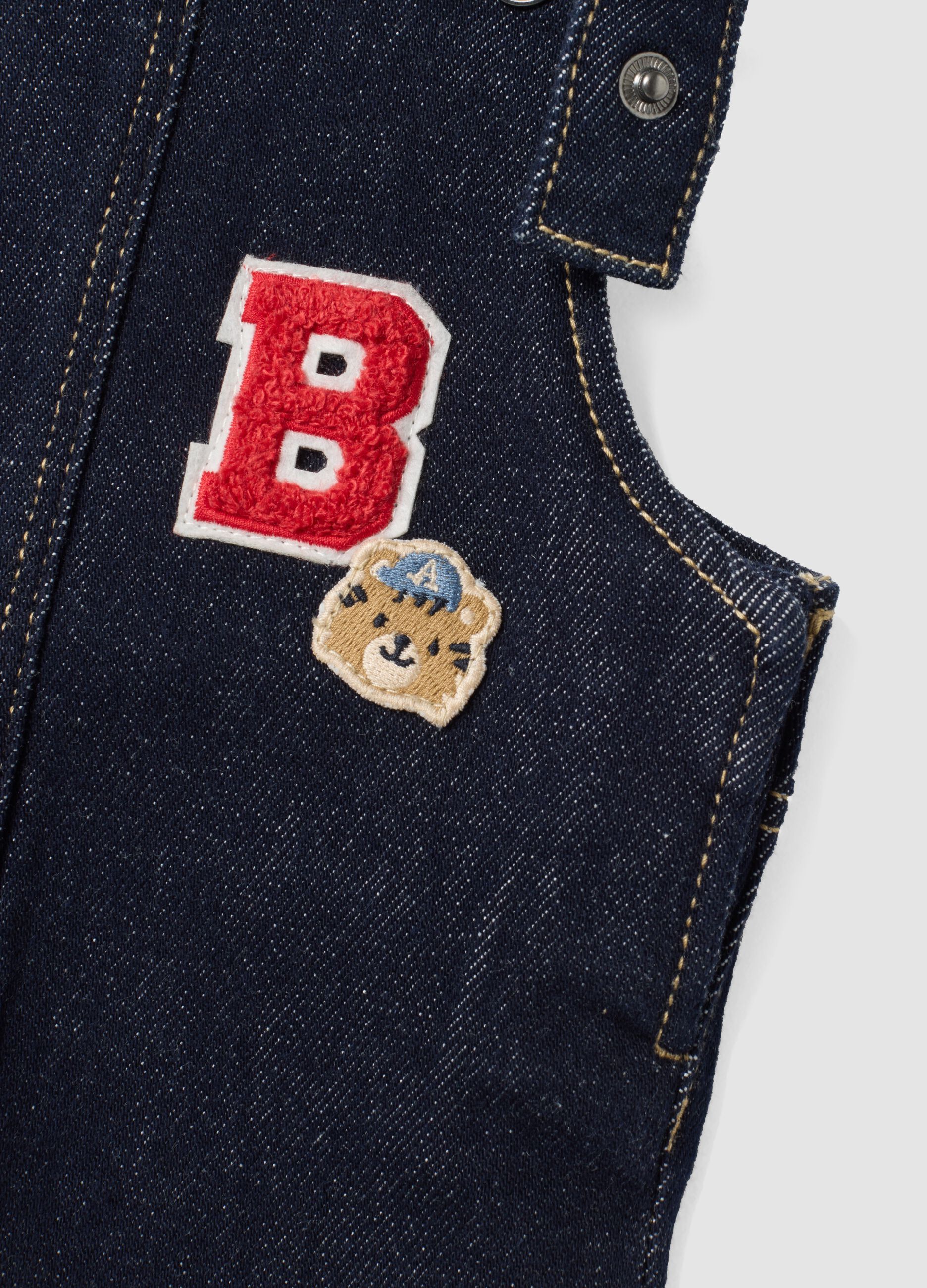 Blue stretch cotton dungarees with teddy bear embroidery for baby