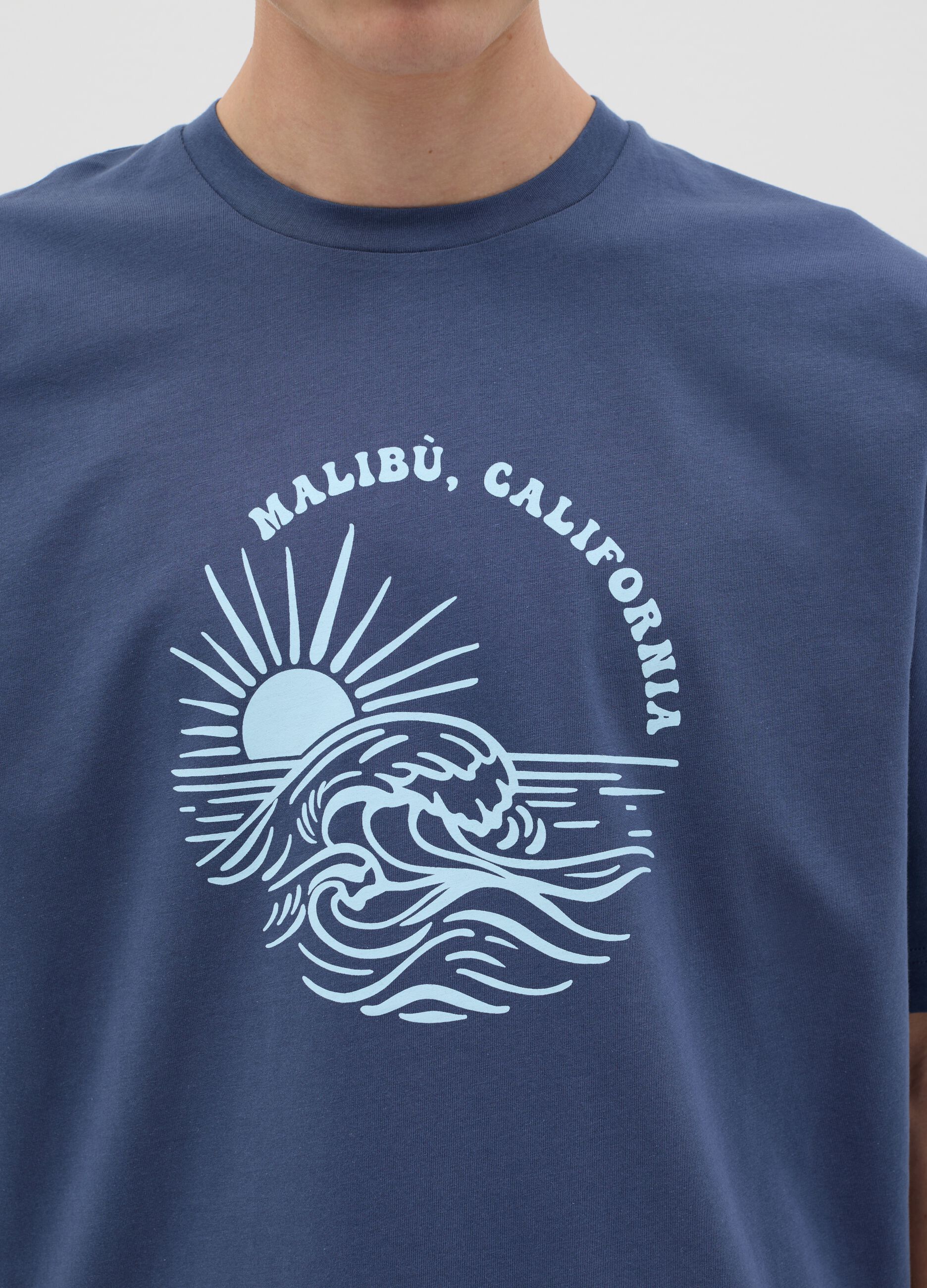 Men's 100% cotton blue boxy fit T-shirt with Surf Beach Bar print