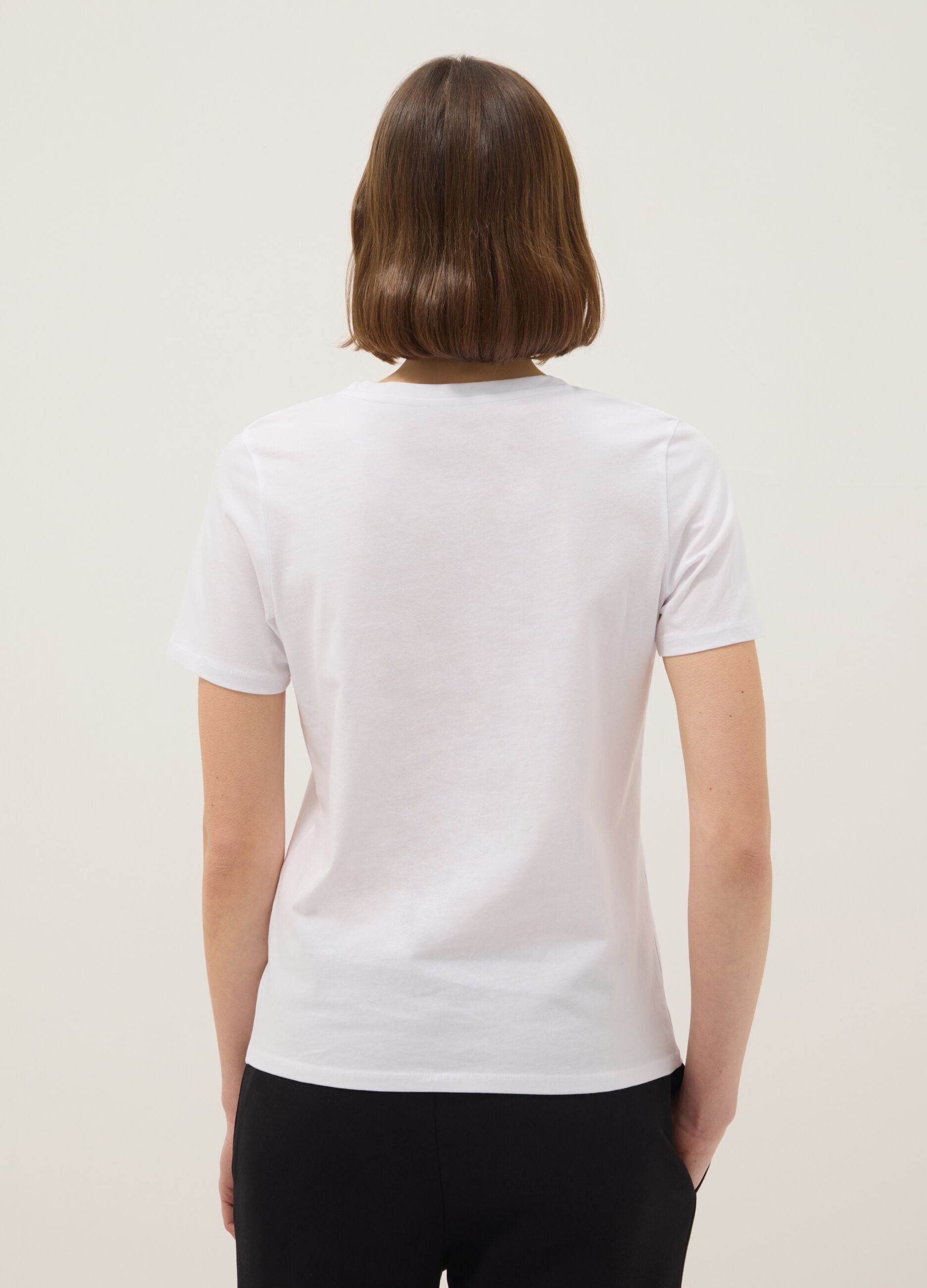 White pure cotton V-neck regular fit T-shirt