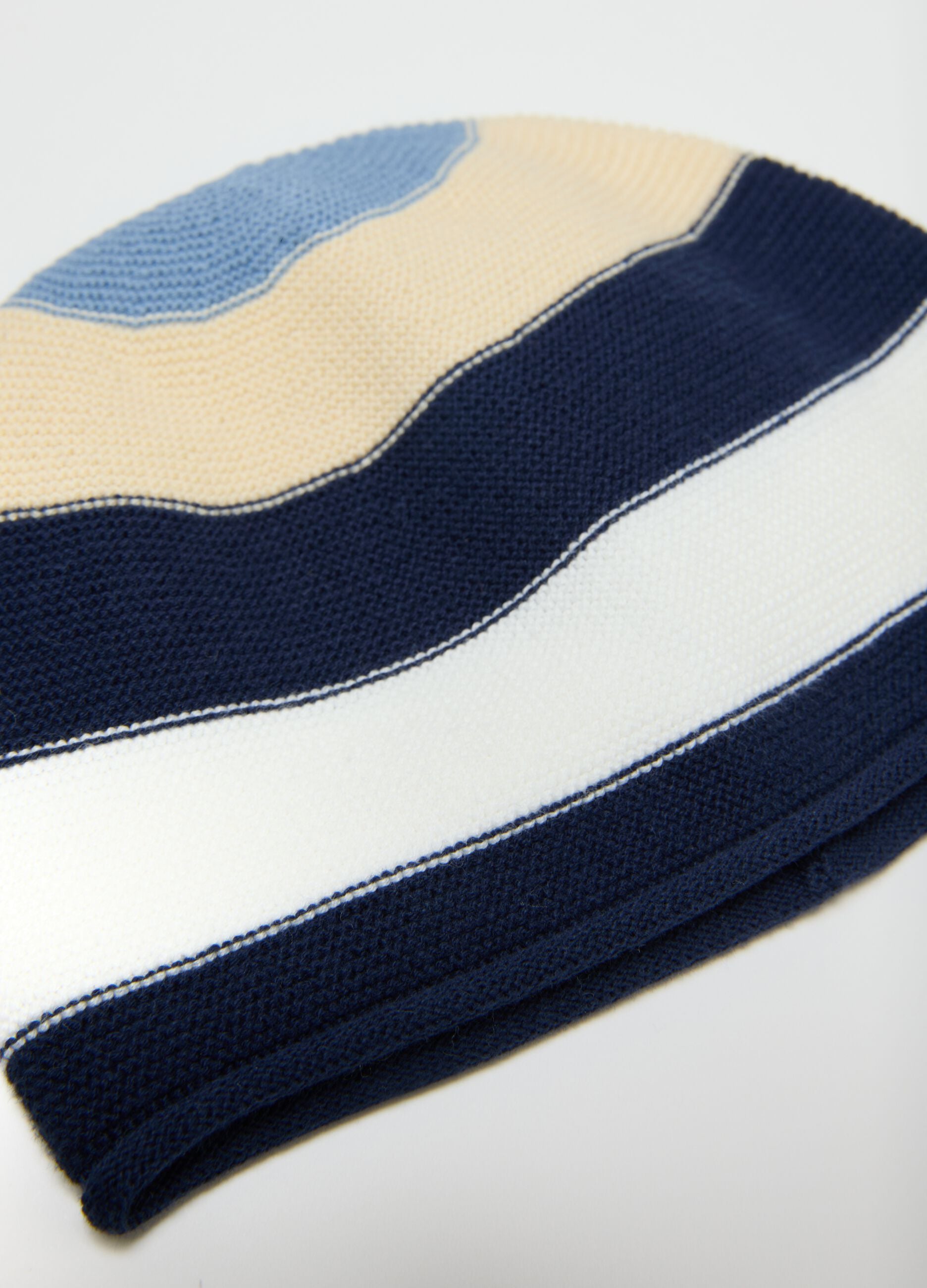 Pure cotton striped multicolour hat for babies