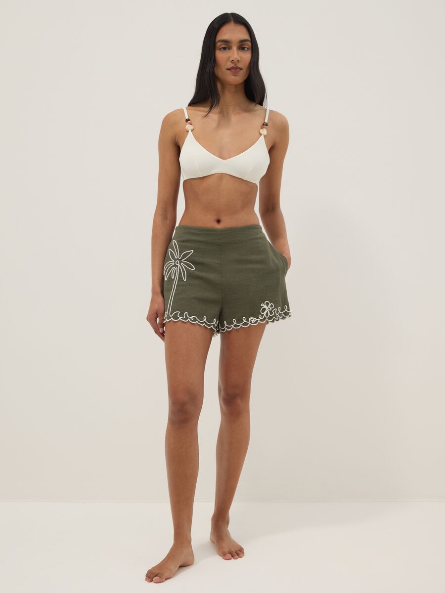 Green regular-fit pure cotton shorts with embroidery_0