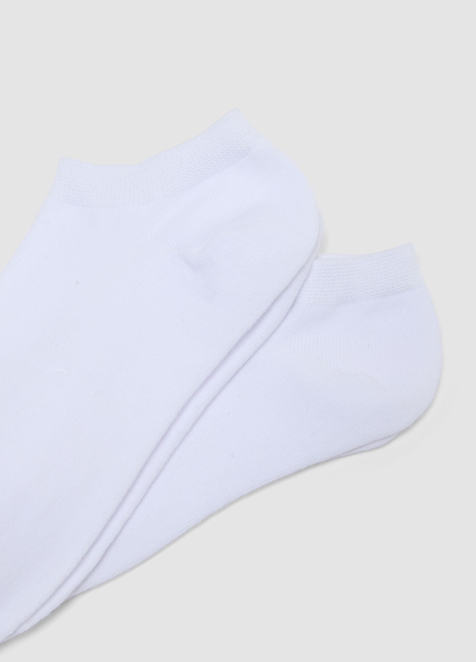 3-pack of white organic cotton socks