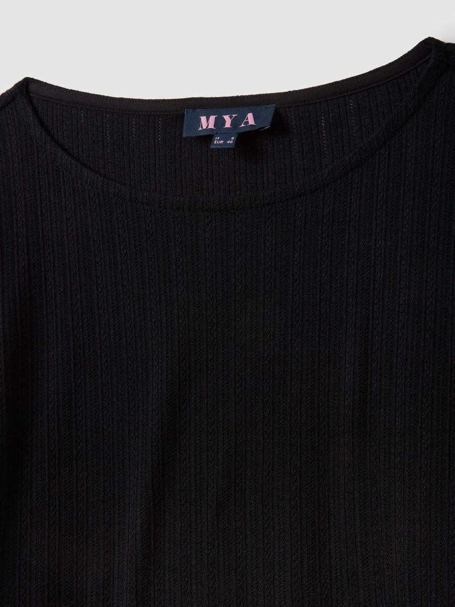 Black regular fit long sleeve t-shirt with boat neckline_5