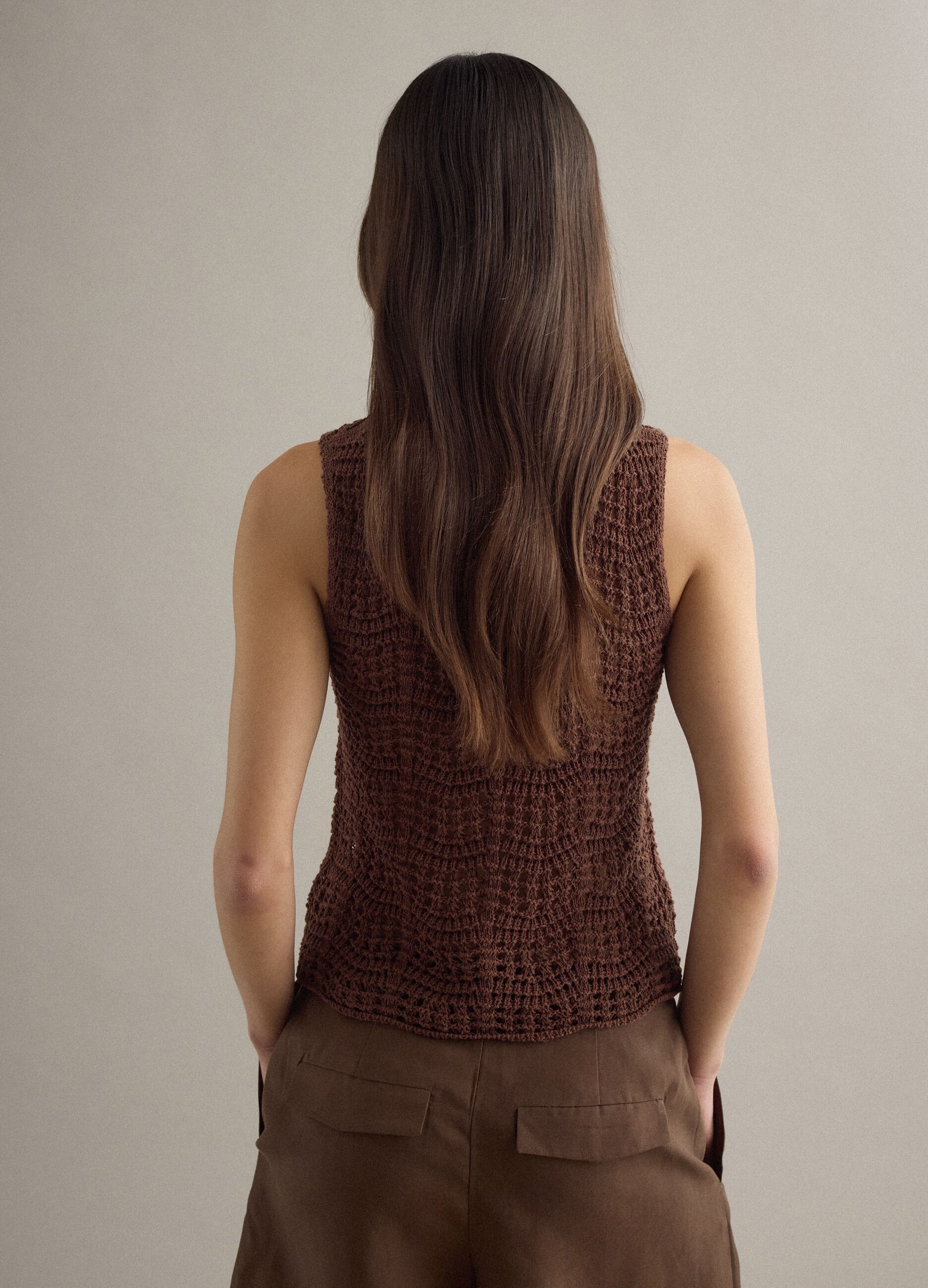 Brown regular fit cotton blend tank top with mesh texture