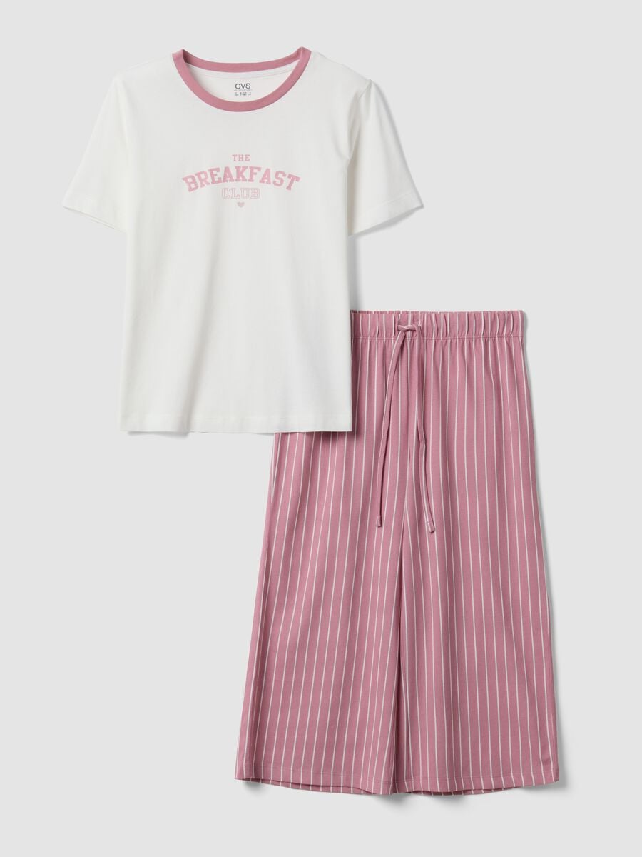 Pink and white organic cotton pyjamas with cropped trousers_4