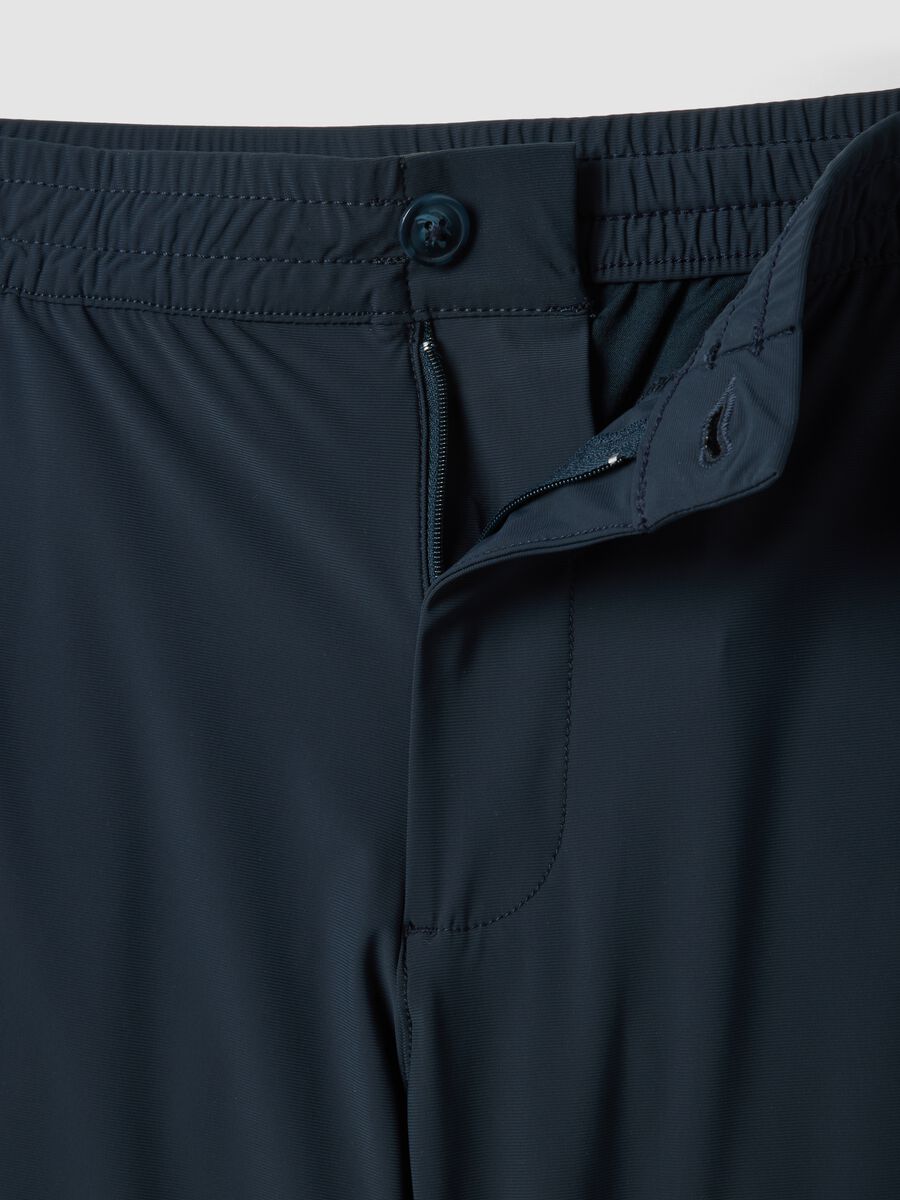 Blue regular-fit stretch chino Bermuda shorts_5