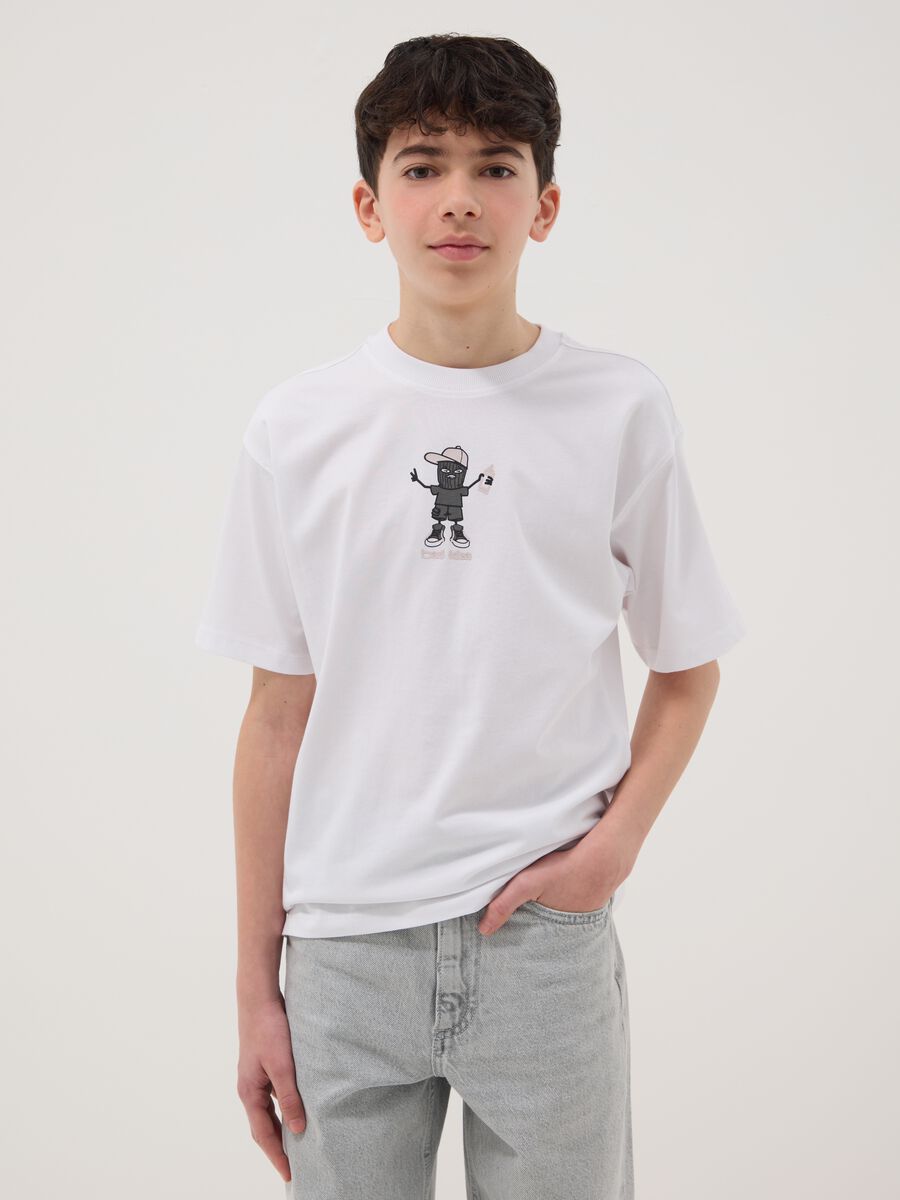Oversized fit pure white cotton boy's T-shirt with print_0