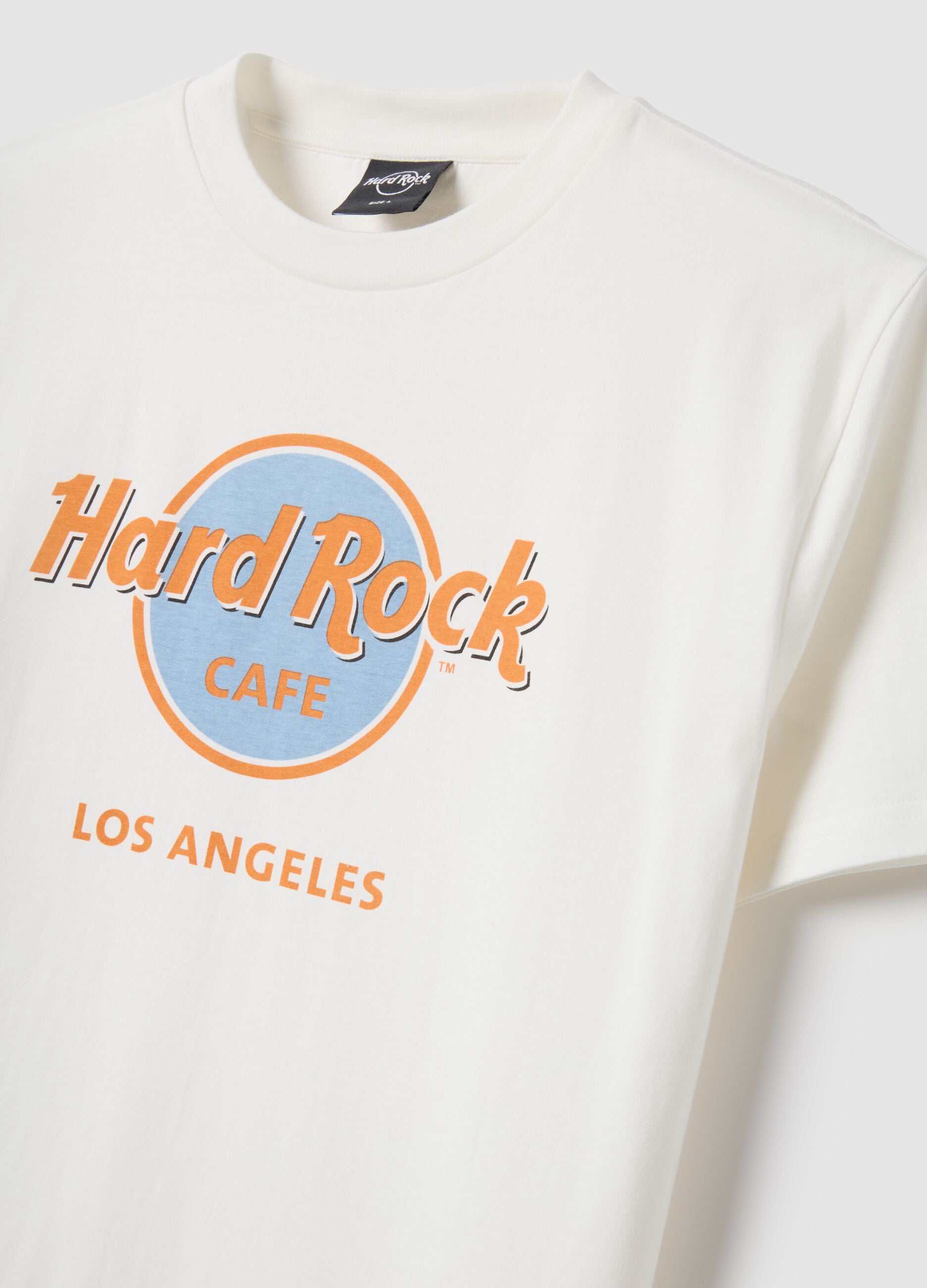 White pure cotton regular fit T-shirt with Hard Rock Cafe logo