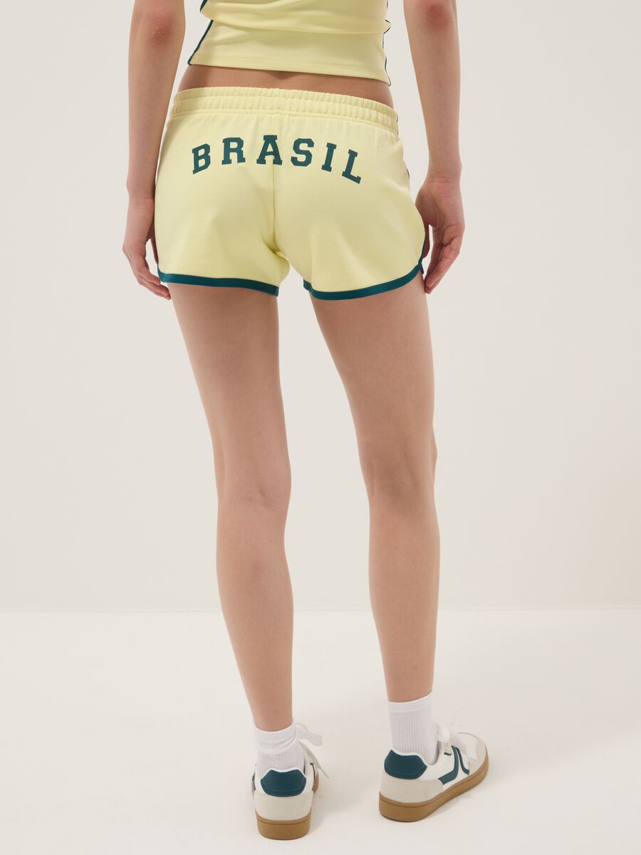 Yellow 100% cotton shorts with elasticated waist, regular fit_2