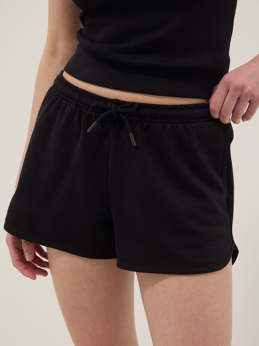 Black cotton-blend regular-fit shorts with drawstring_3