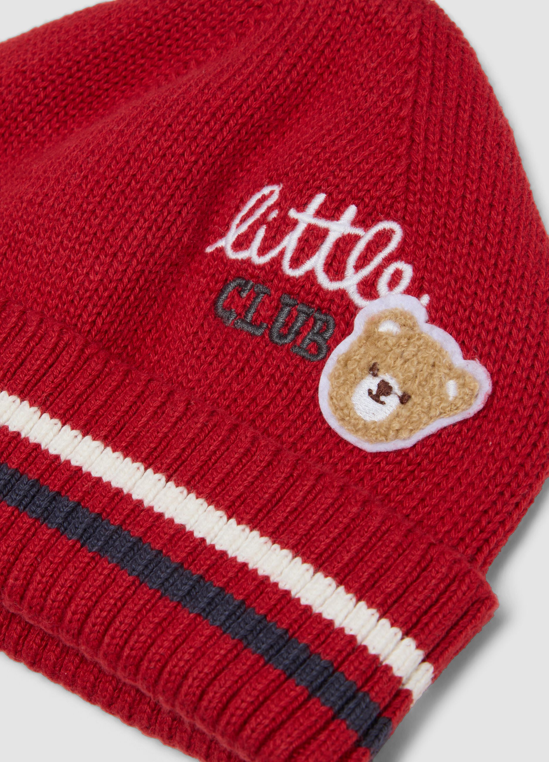Red baby hat in pure organic cotton jersey knit with teddy bear patch