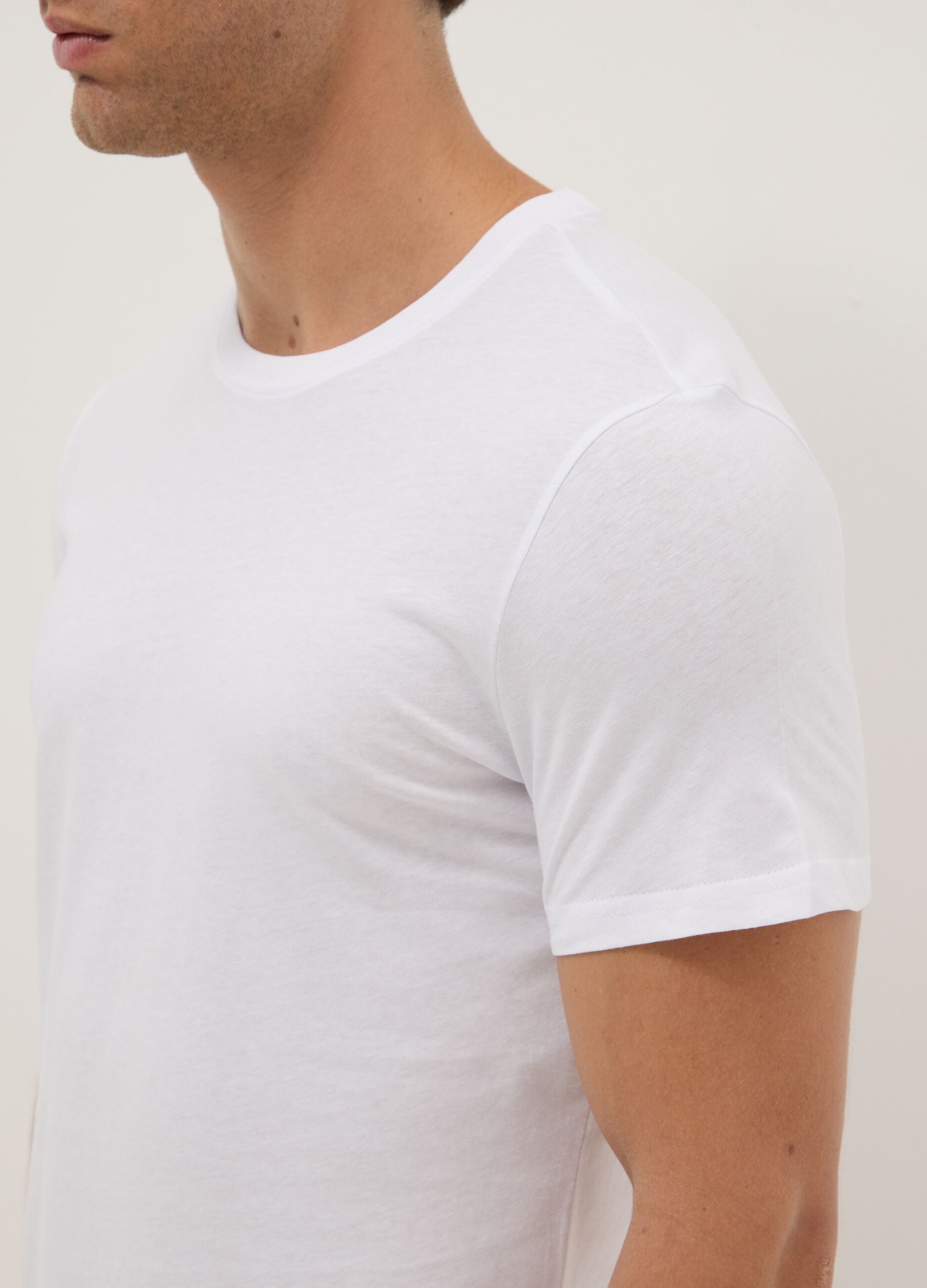 Tripack white crew neck T-shirts in pure cotton regular fit