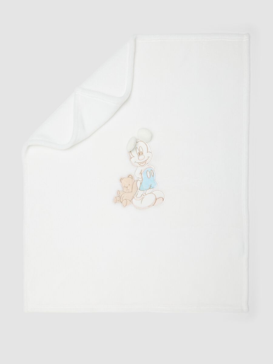 White baby blanket with Mickey & Friends print_1
