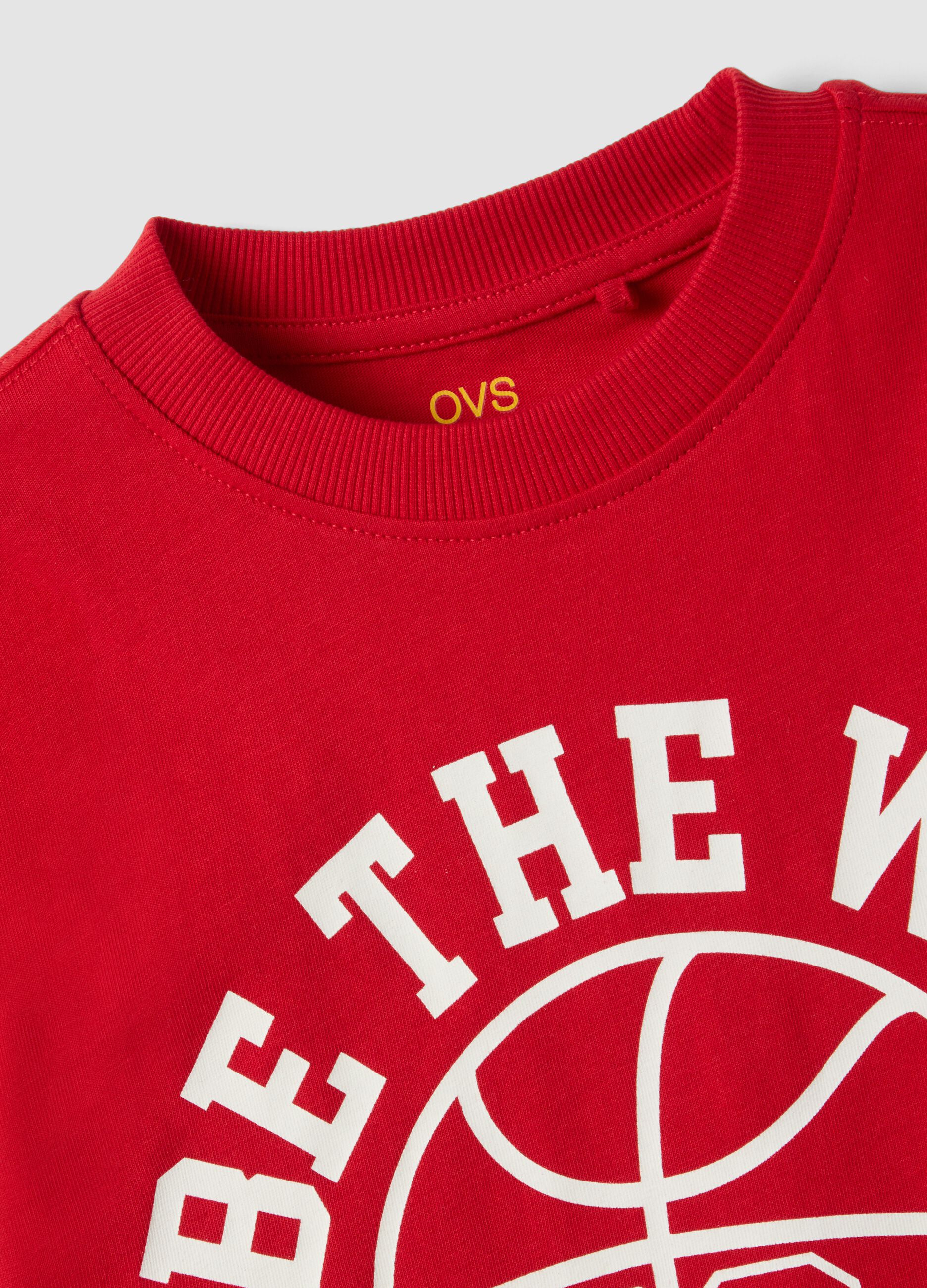 Red pure organic cotton T-shirt with varsity print for boys