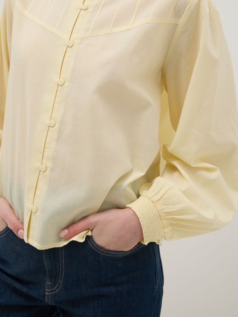 Beige pure cotton regular fit shirt with buttons and rounded collar_3