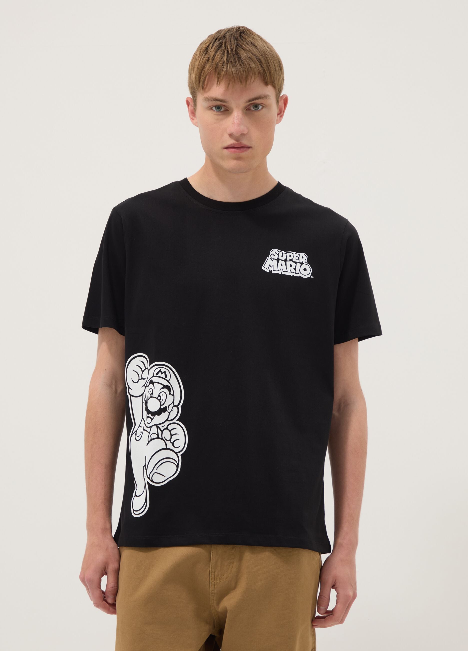 Black pure cotton T-shirt with graphic print