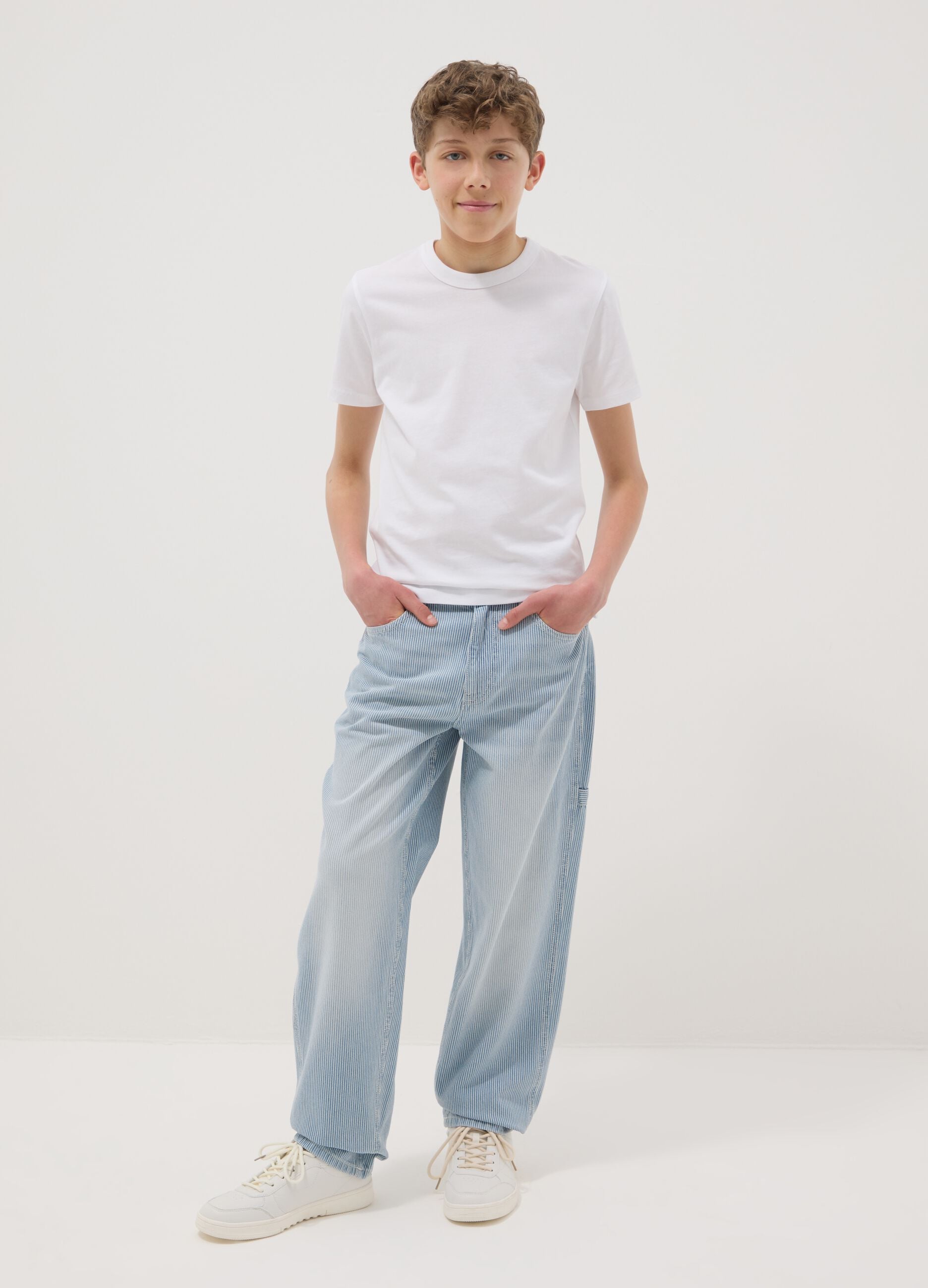 Jeans in puro cotone azzurro da ragazzo relaxed fit