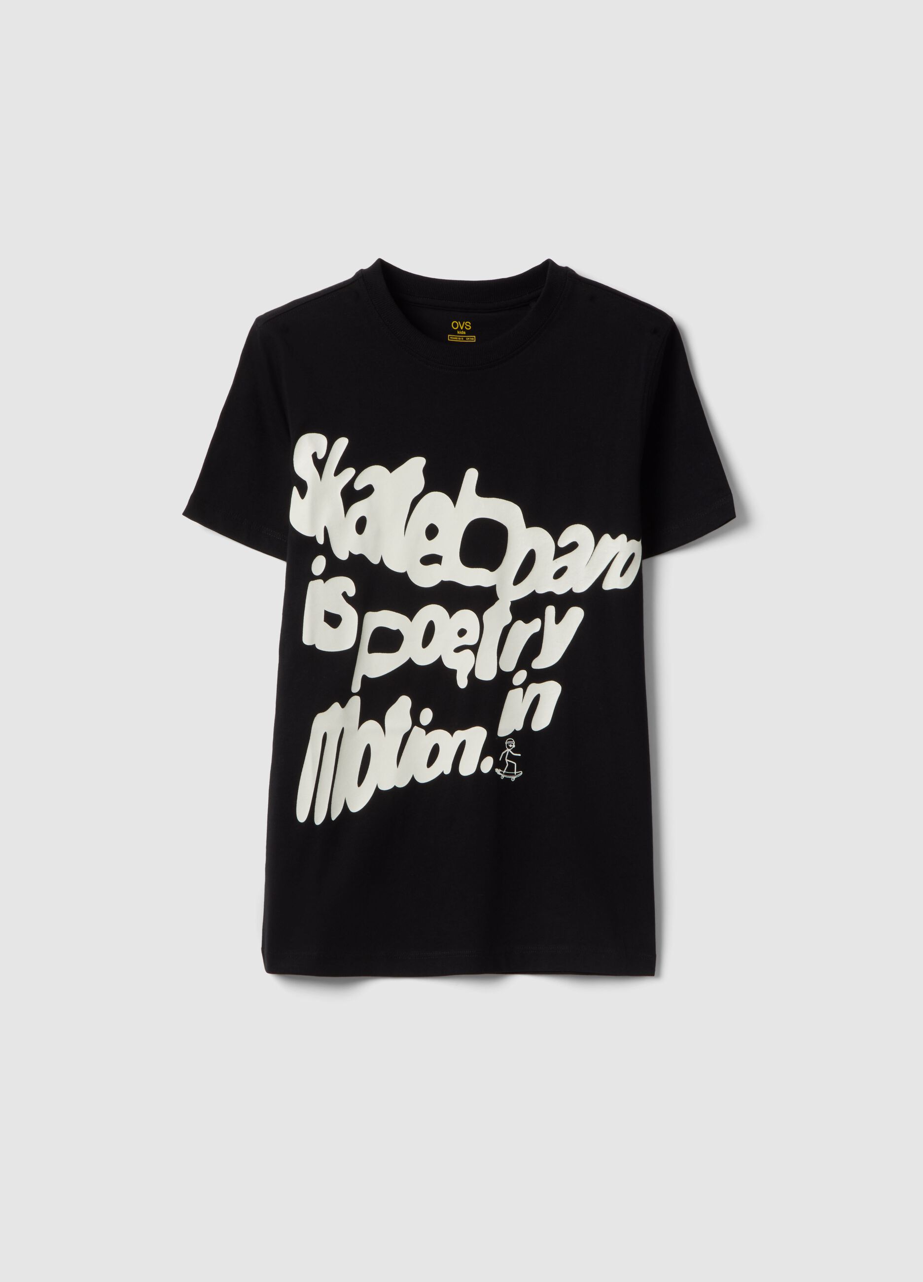 Boy's black pure cotton regular fit T-shirt with print