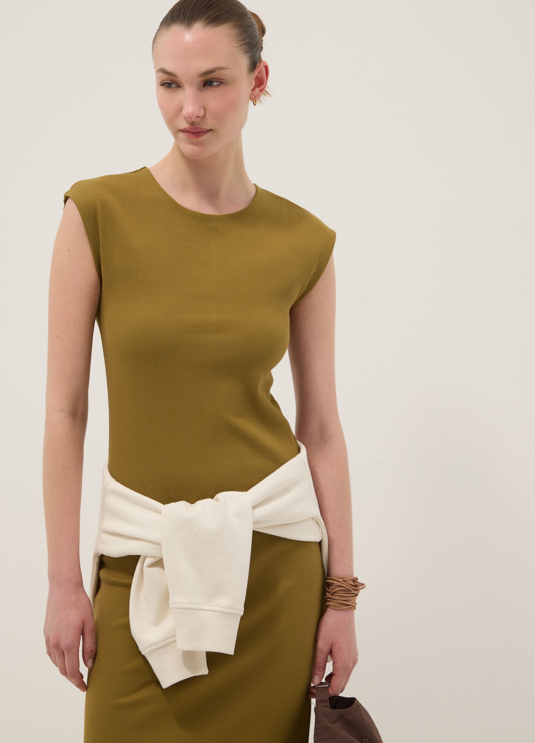 Green sleeveless fitted stretch-cotton dress