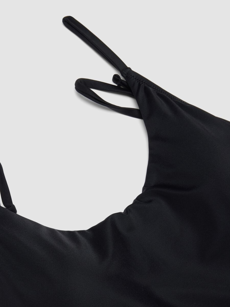 Black Fitted Swimsuit_5