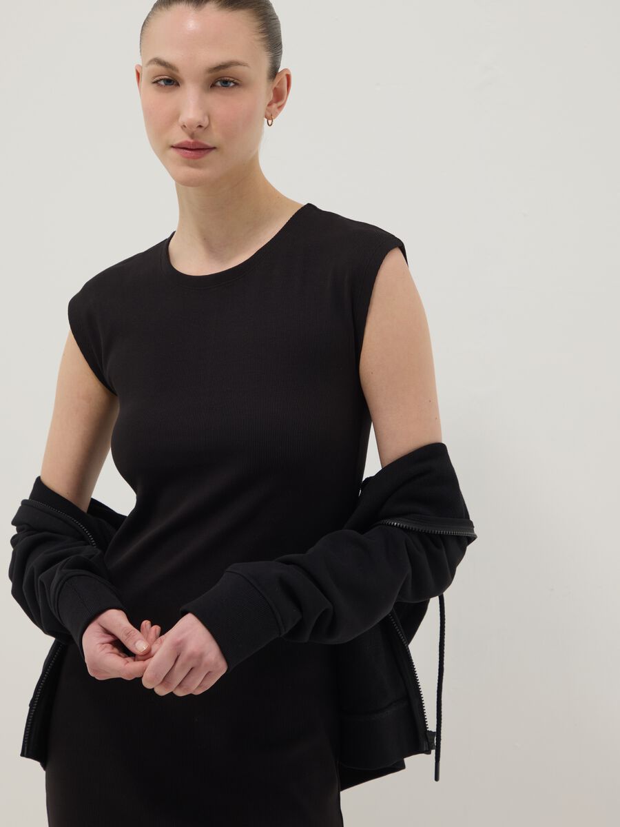 Black sleeveless fitted stretch cotton dress_1