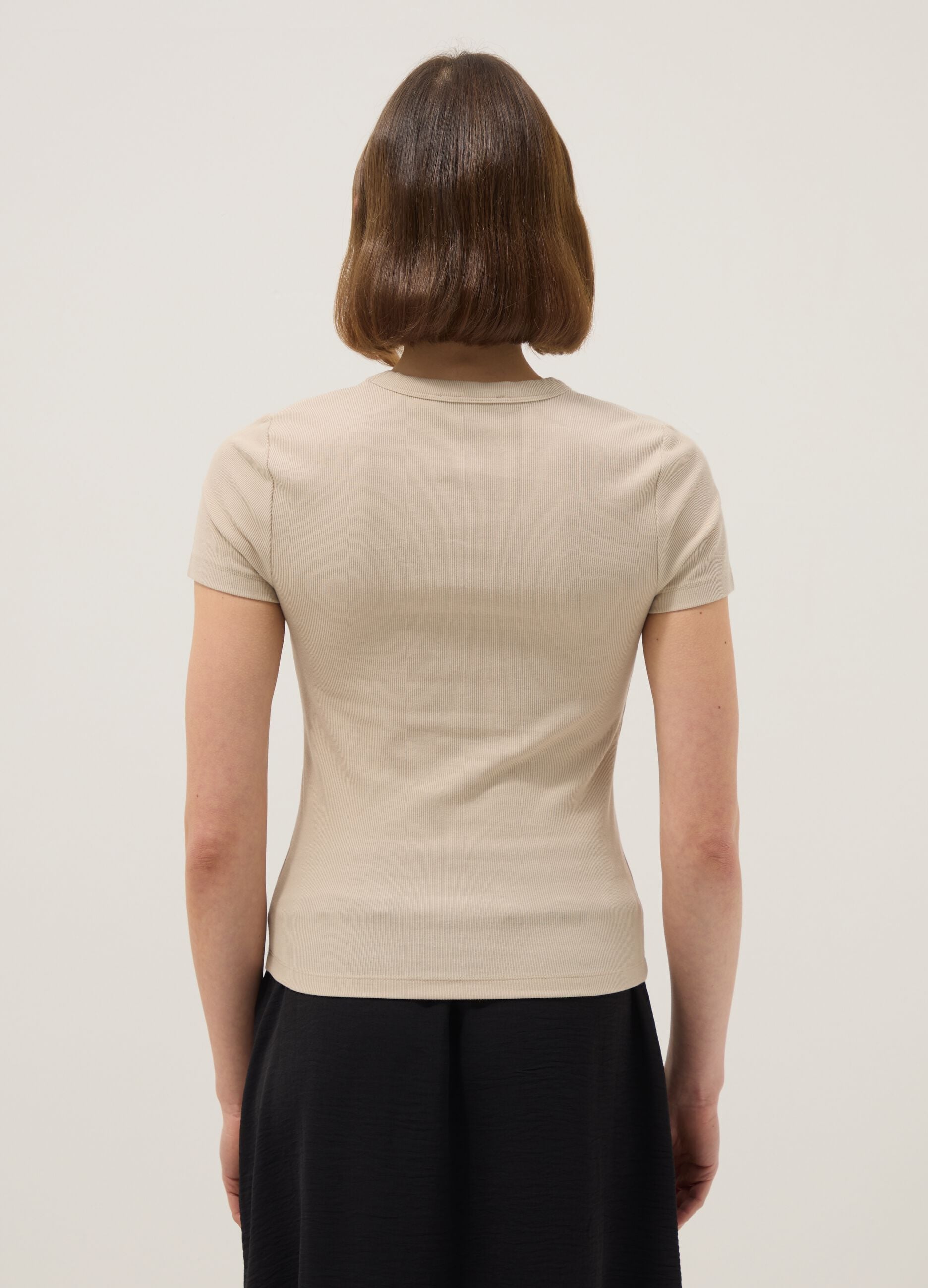Beige fitted short-sleeve stretch cotton T-shirt