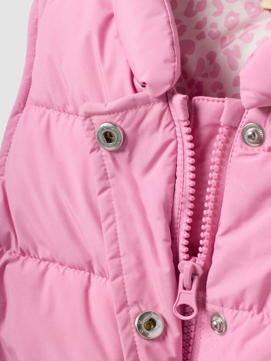 Girls&rsquo; pink padded gilet with Lilo & Stitch embroidery_3