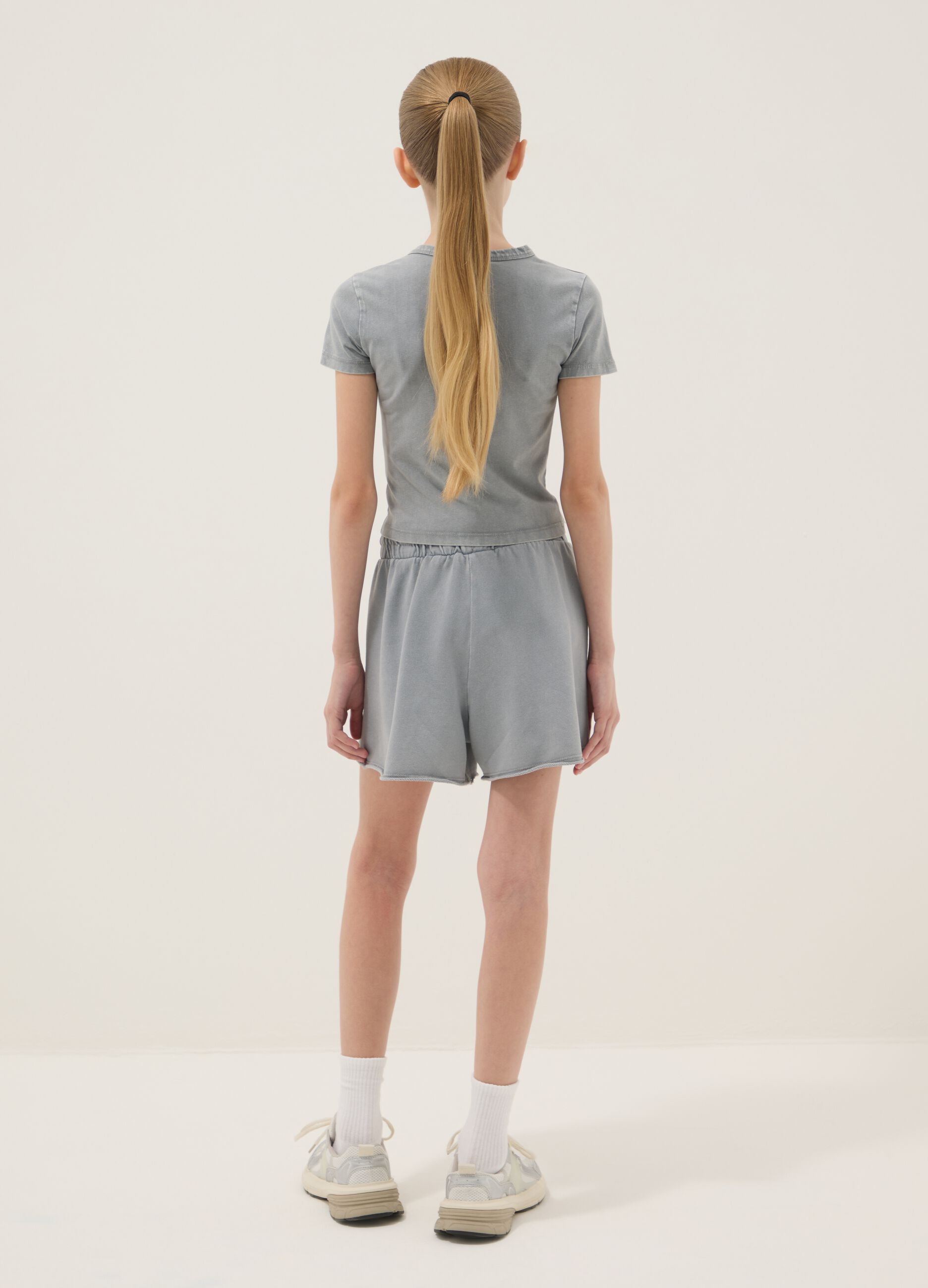 Grey stretch cotton set with T-shirt and shorts