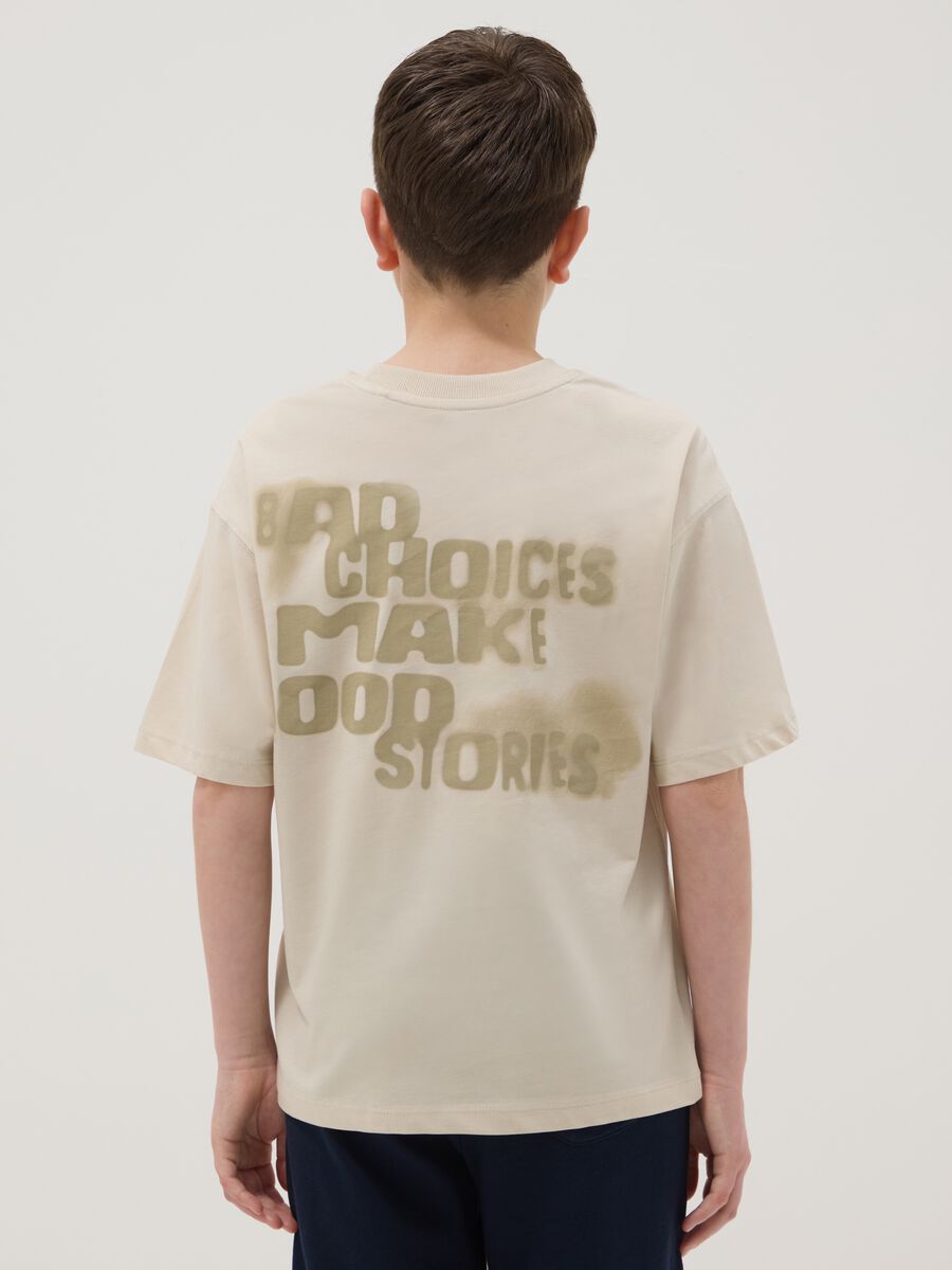 Beige oversized pure cotton T-shirt for boys_2