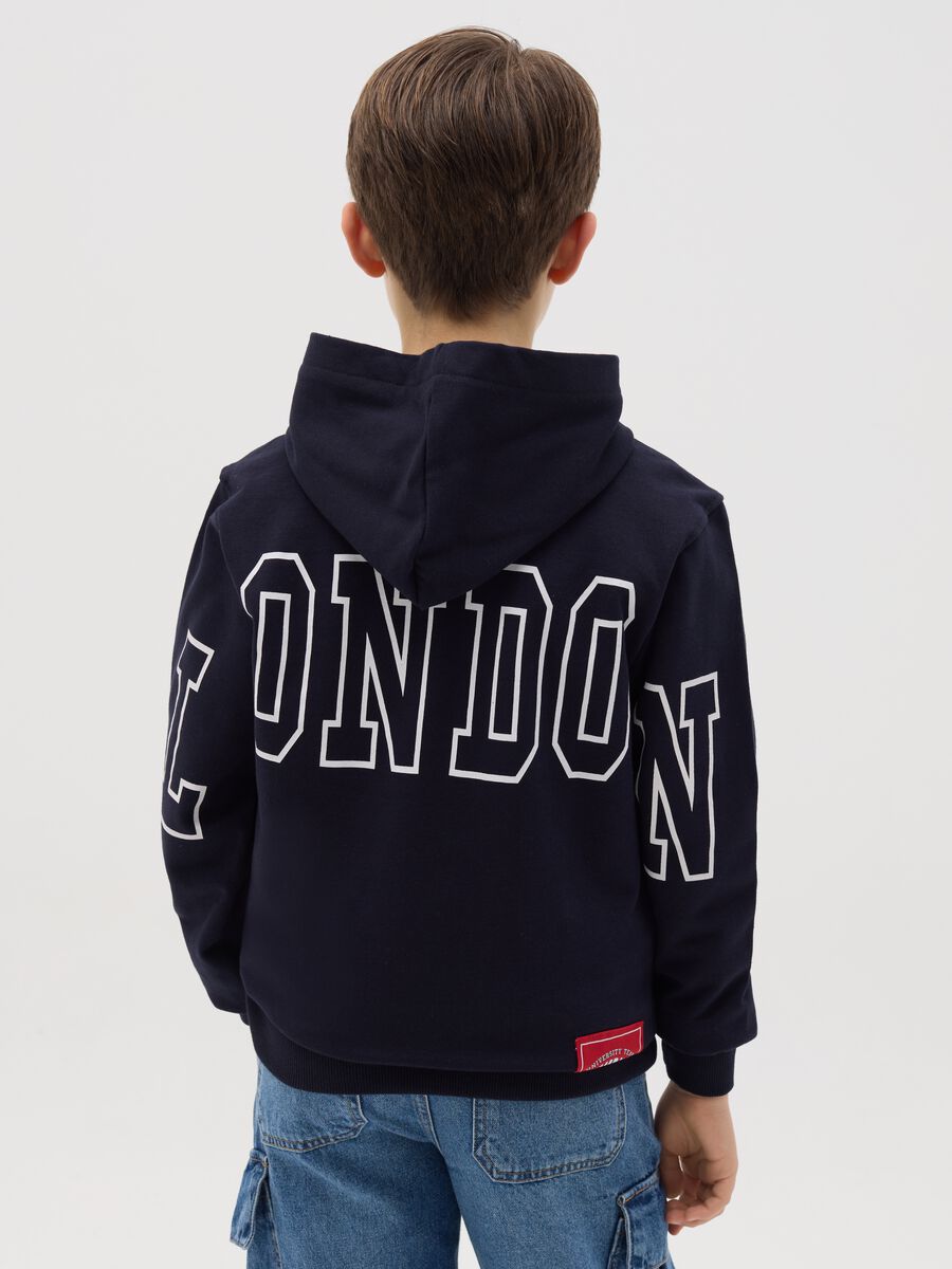 Sweatshirt with hood and "London University Team" print_4