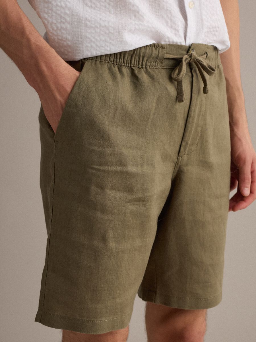 Green pure linen Bermuda shorts with elasticated waist_3