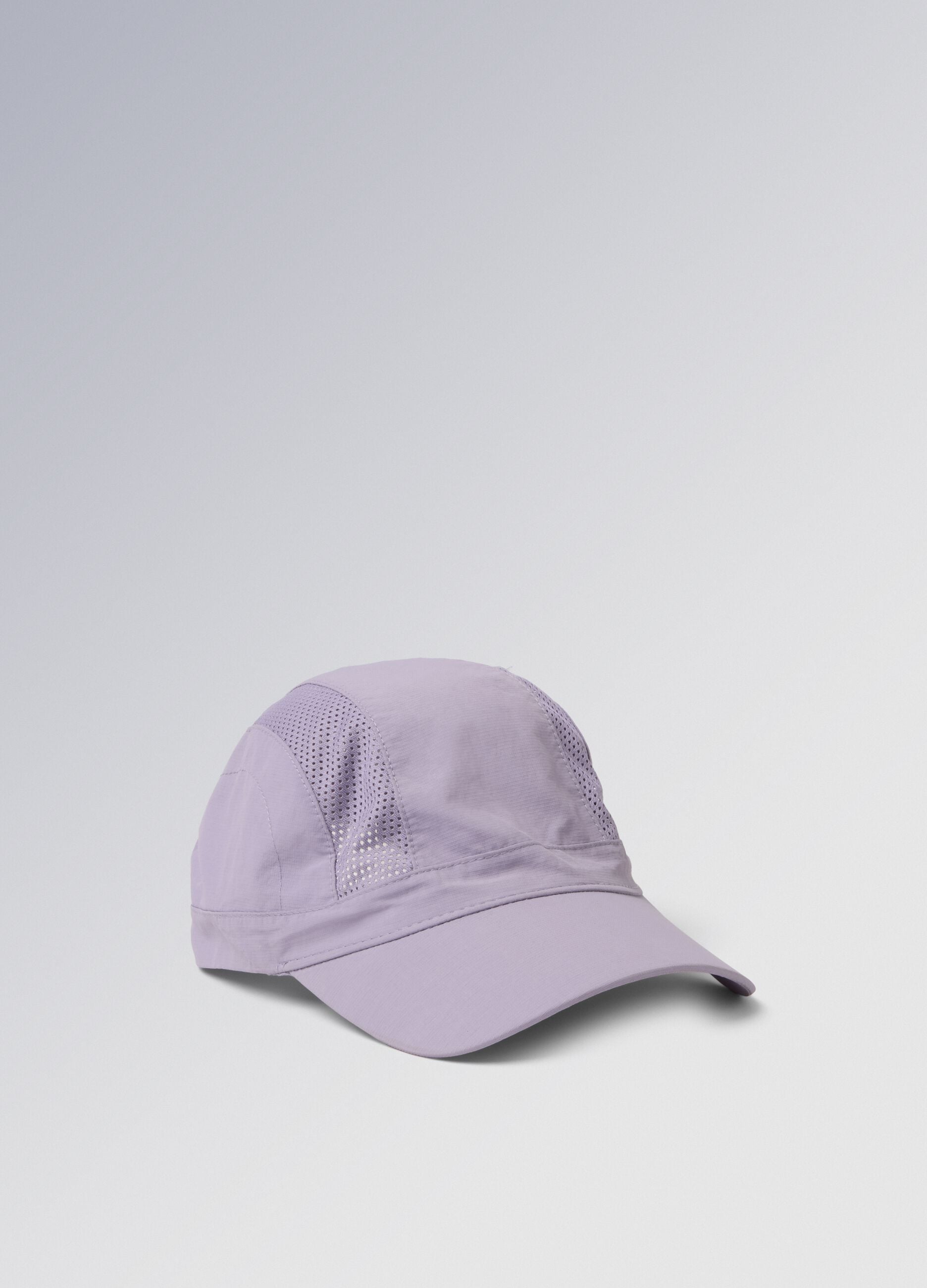 Running cap with breathable inserts ALTAVIA WITH DEBORAH COMPAGNONI