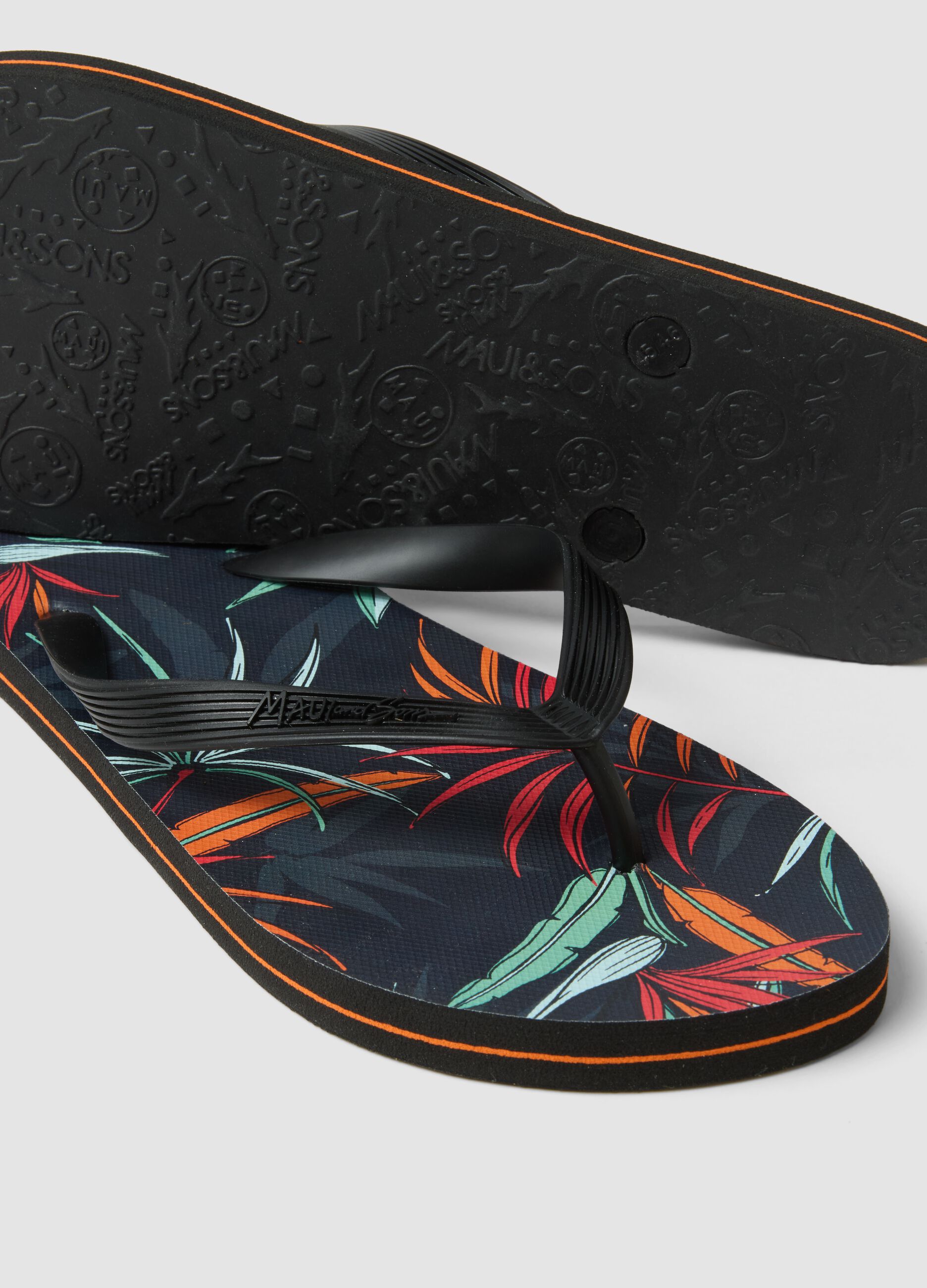 Multicolour flip-flops with tropical pattern