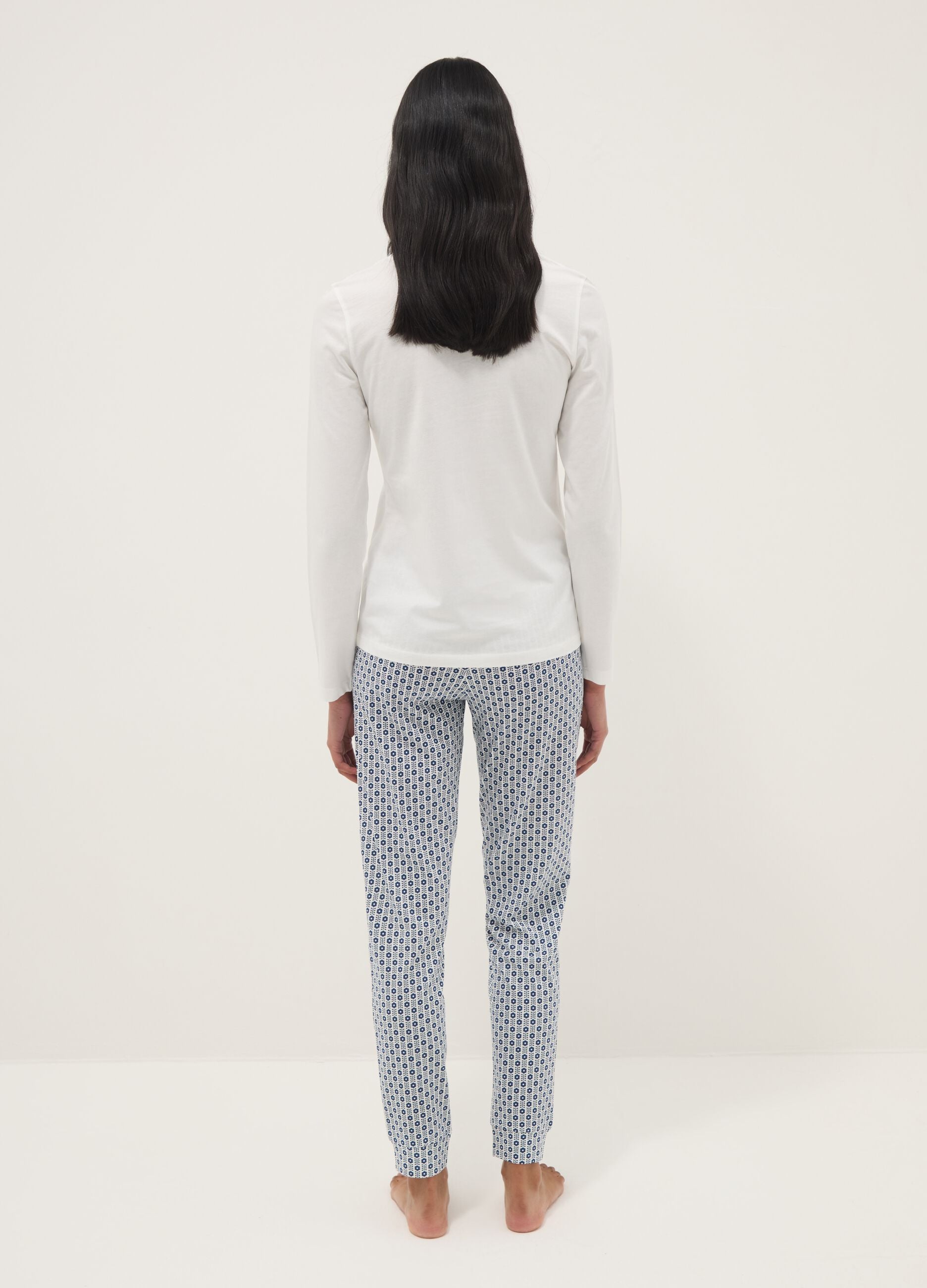 Multicolour pure cotton regular fit pyjamas with pattern