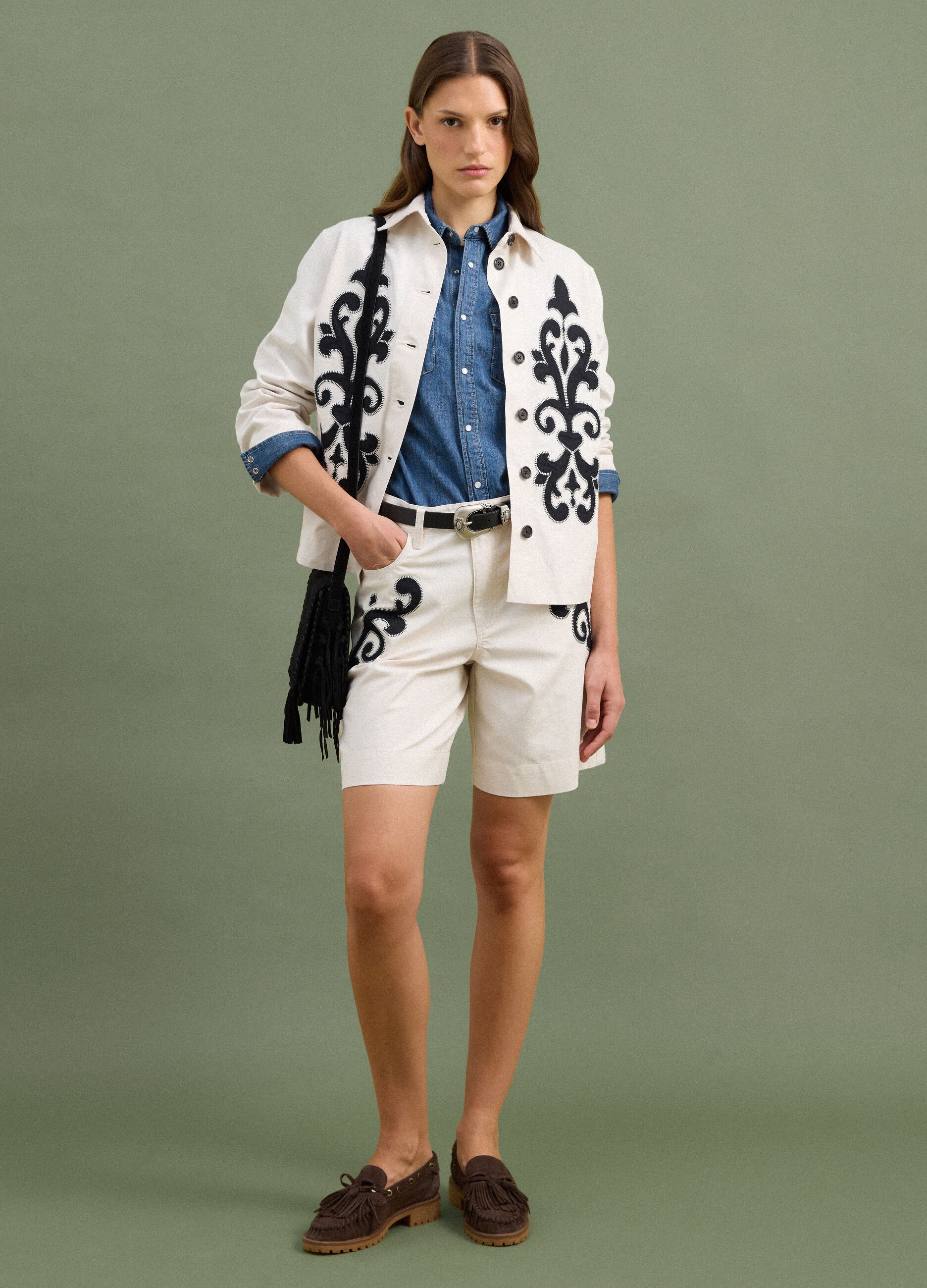 White linen and lyocell blend blazer with contrasting embroidery, regular fit
