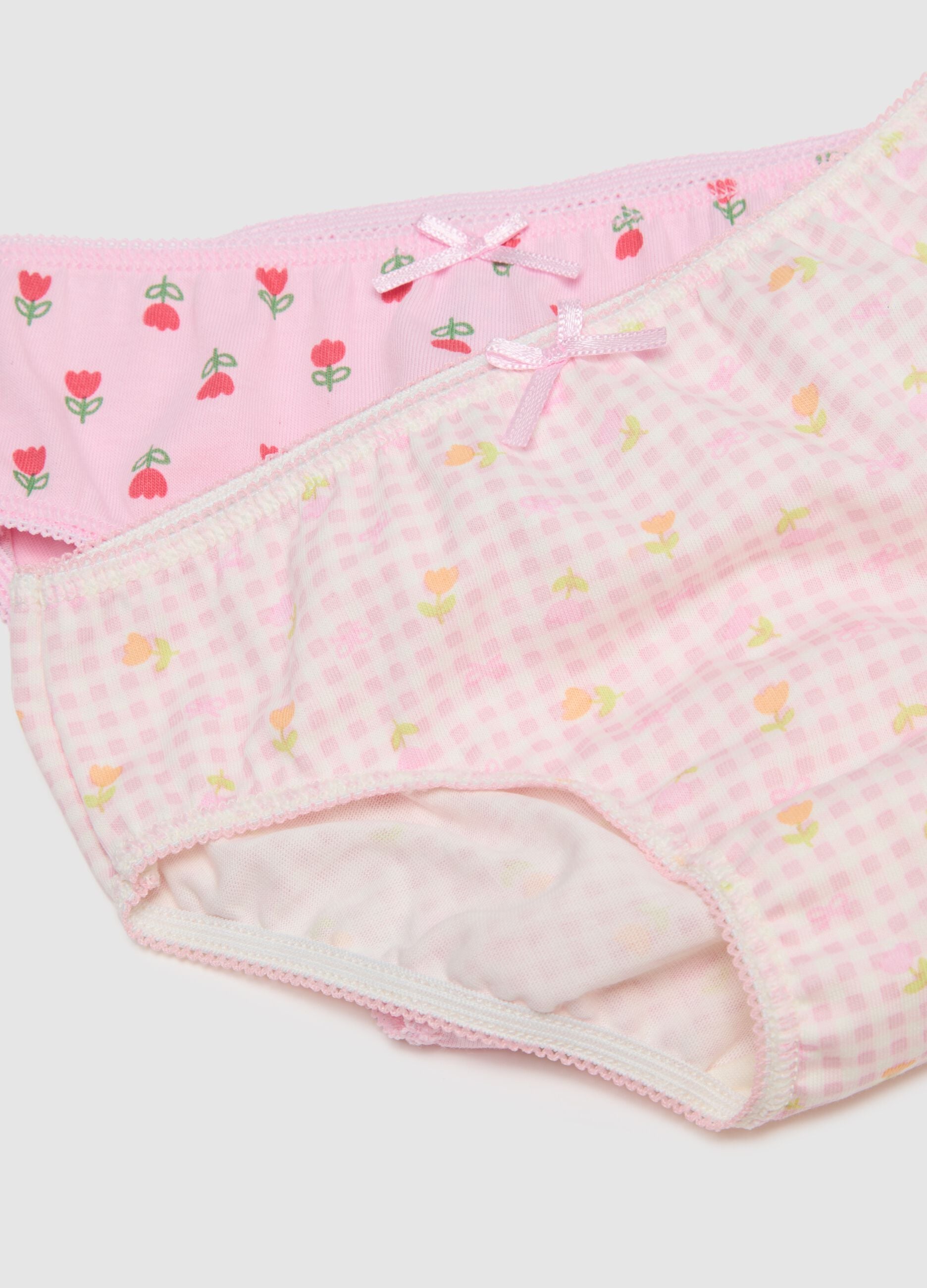 Newborn girls' regular fit multicolour pure cotton multipack panties