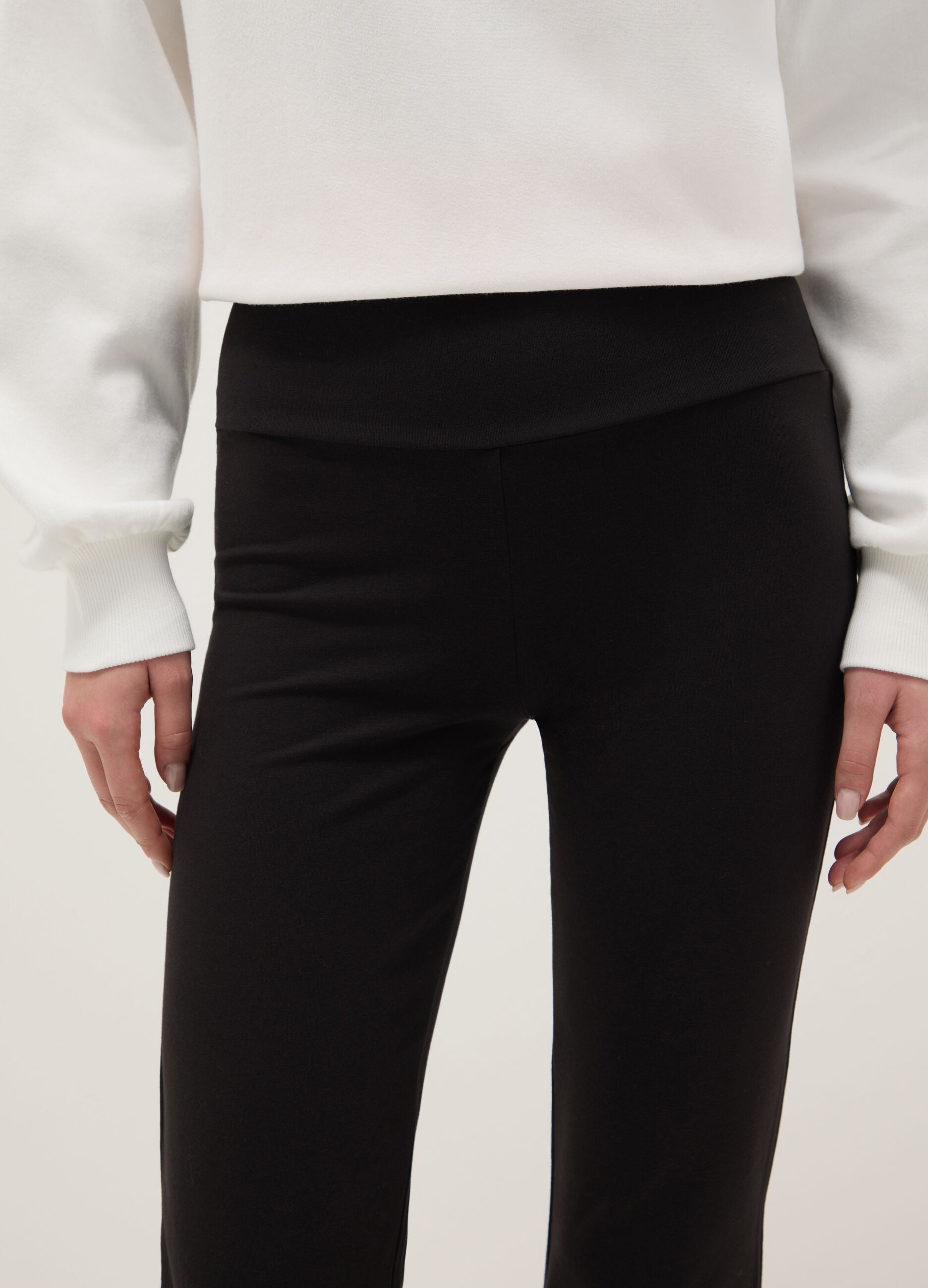 Black Stretch Cotton Flare Fit Leggings