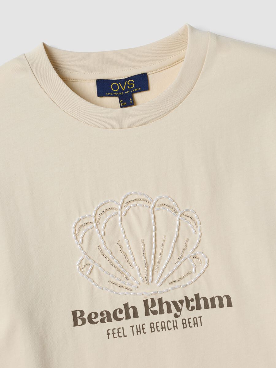 Beige short-sleeved pure cotton T-shirt with embroidery_5