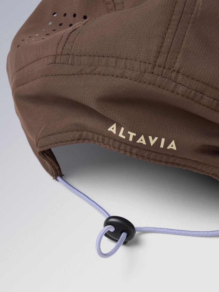 ALTAVIA WITH DEBORAH COMPAGNONI Running Cap_2
