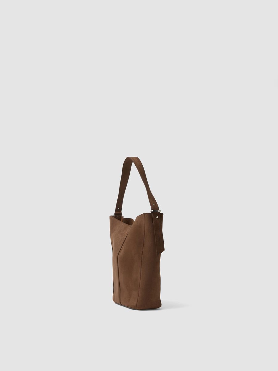 Borsa marrone a spalla in tessuto elasticizzato_2
